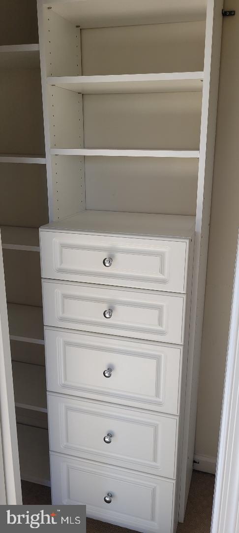 BELMONT LAND BAY - Residential