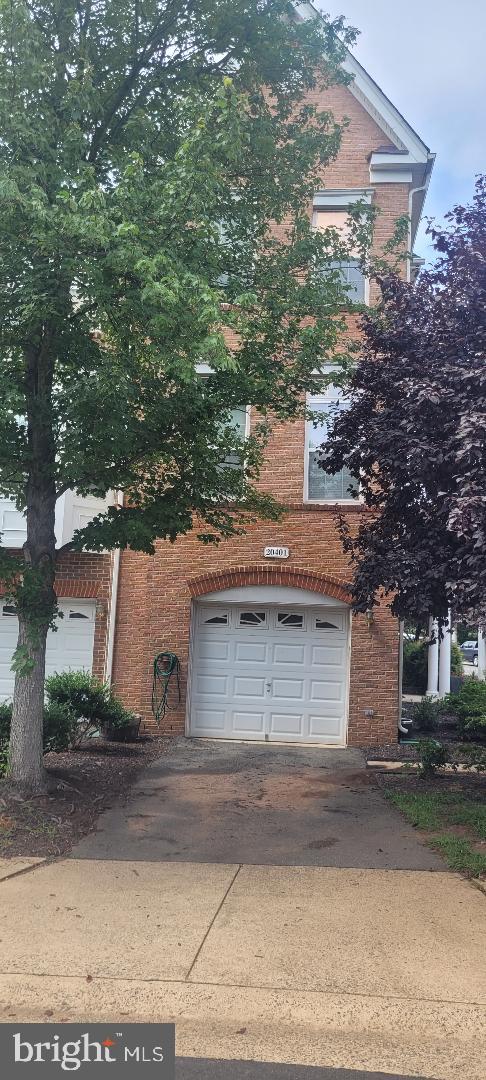 20401 TRAILS END TERRACE