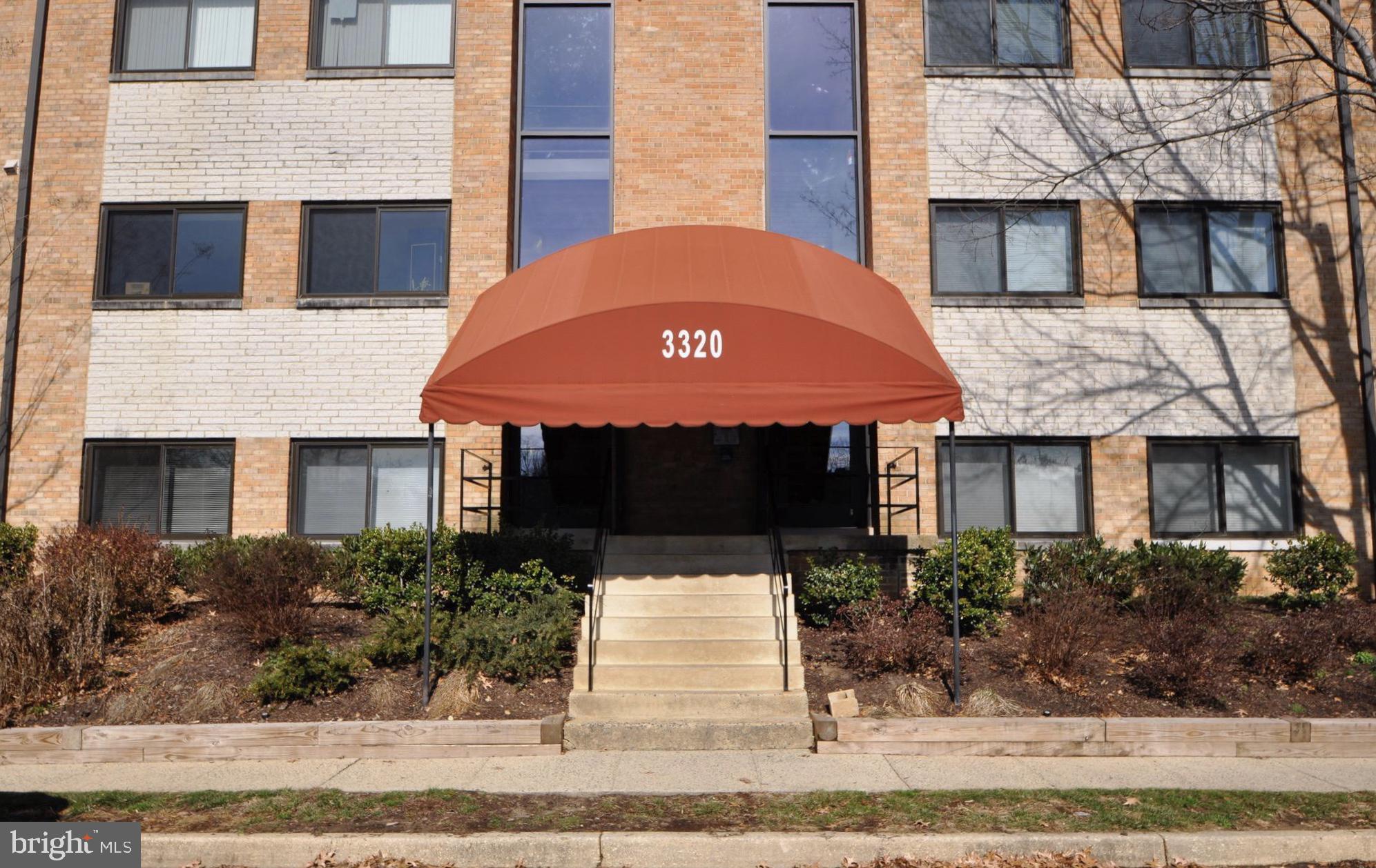 BOLLING BROOK - Residential Lease