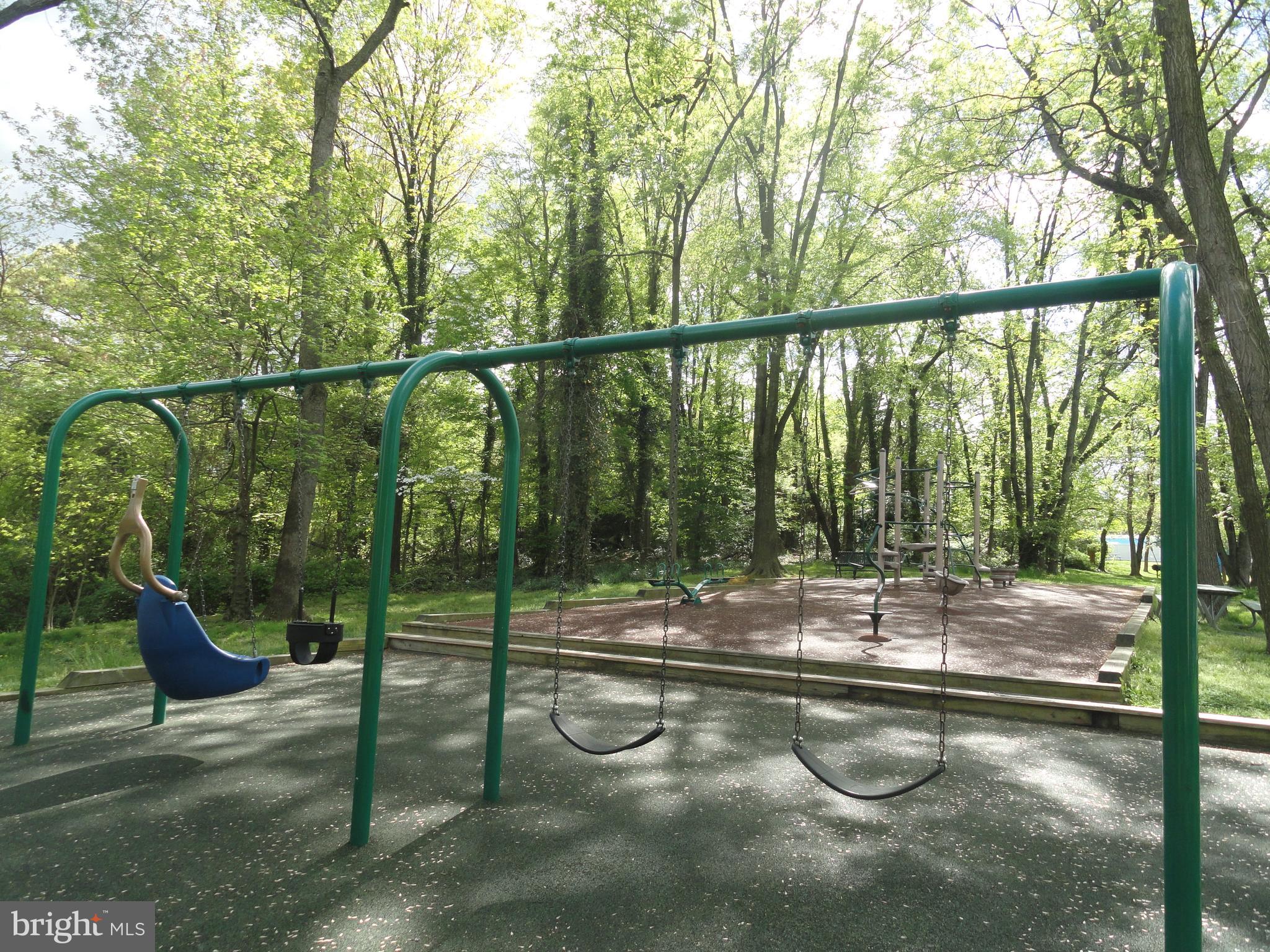 BOLLING BROOK - Residential Lease