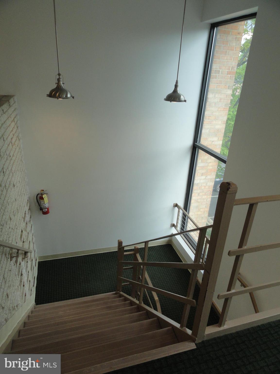 BOLLING BROOK - Residential Lease