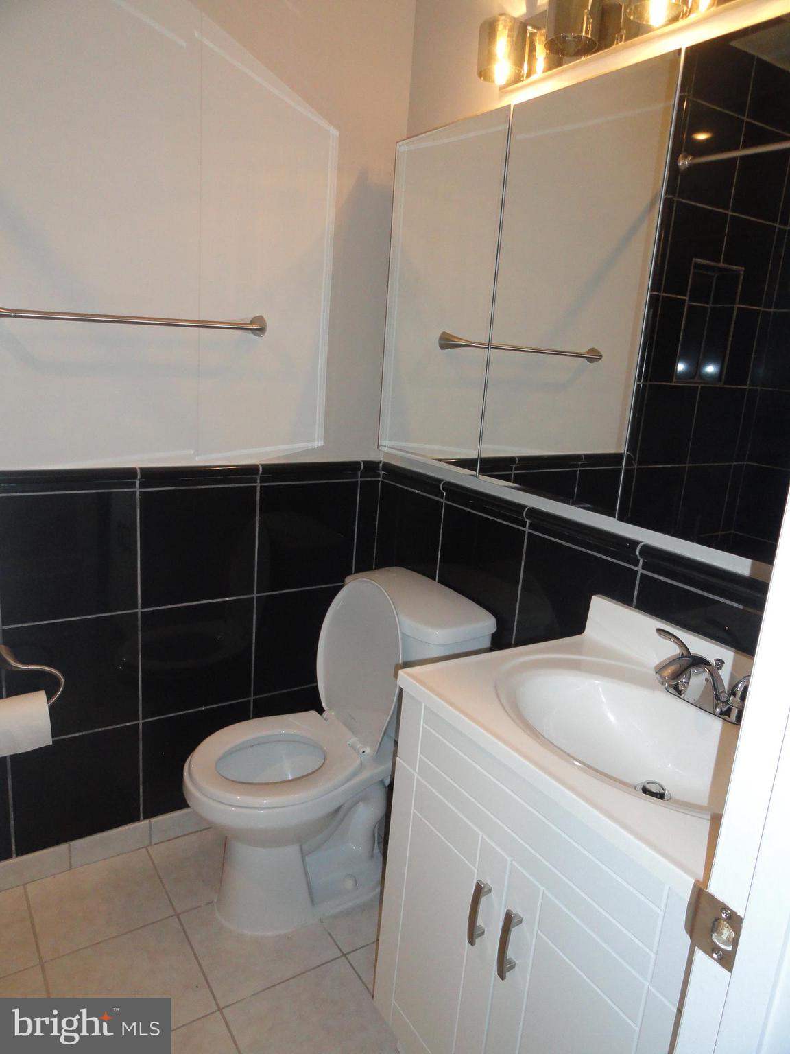 BOLLING BROOK - Residential Lease