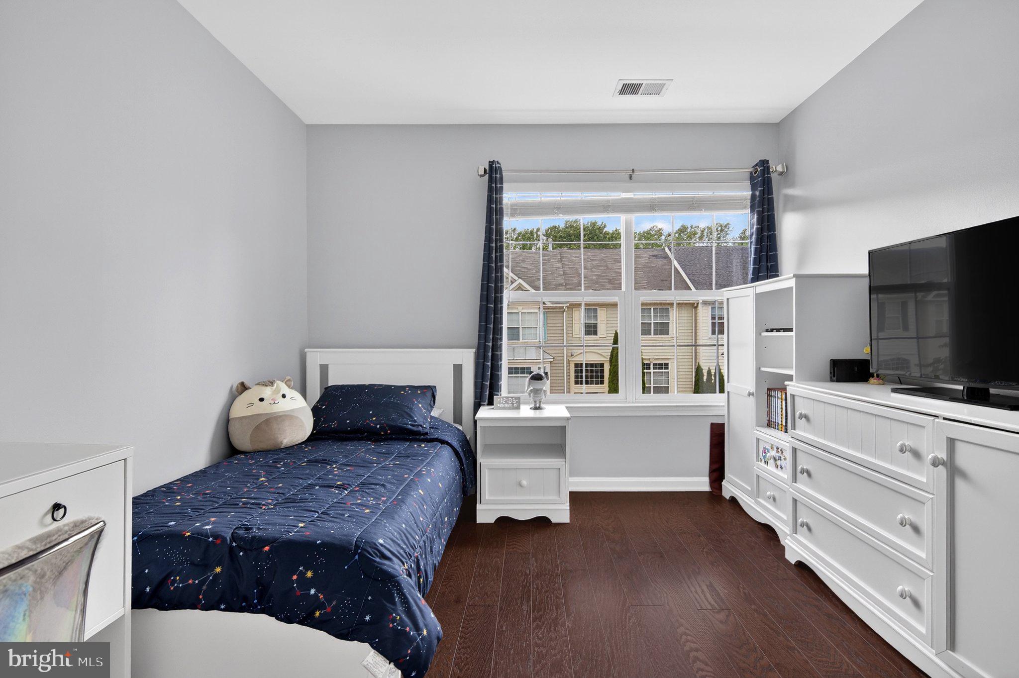 BARNSLEY MANOR ESTATES - Residential