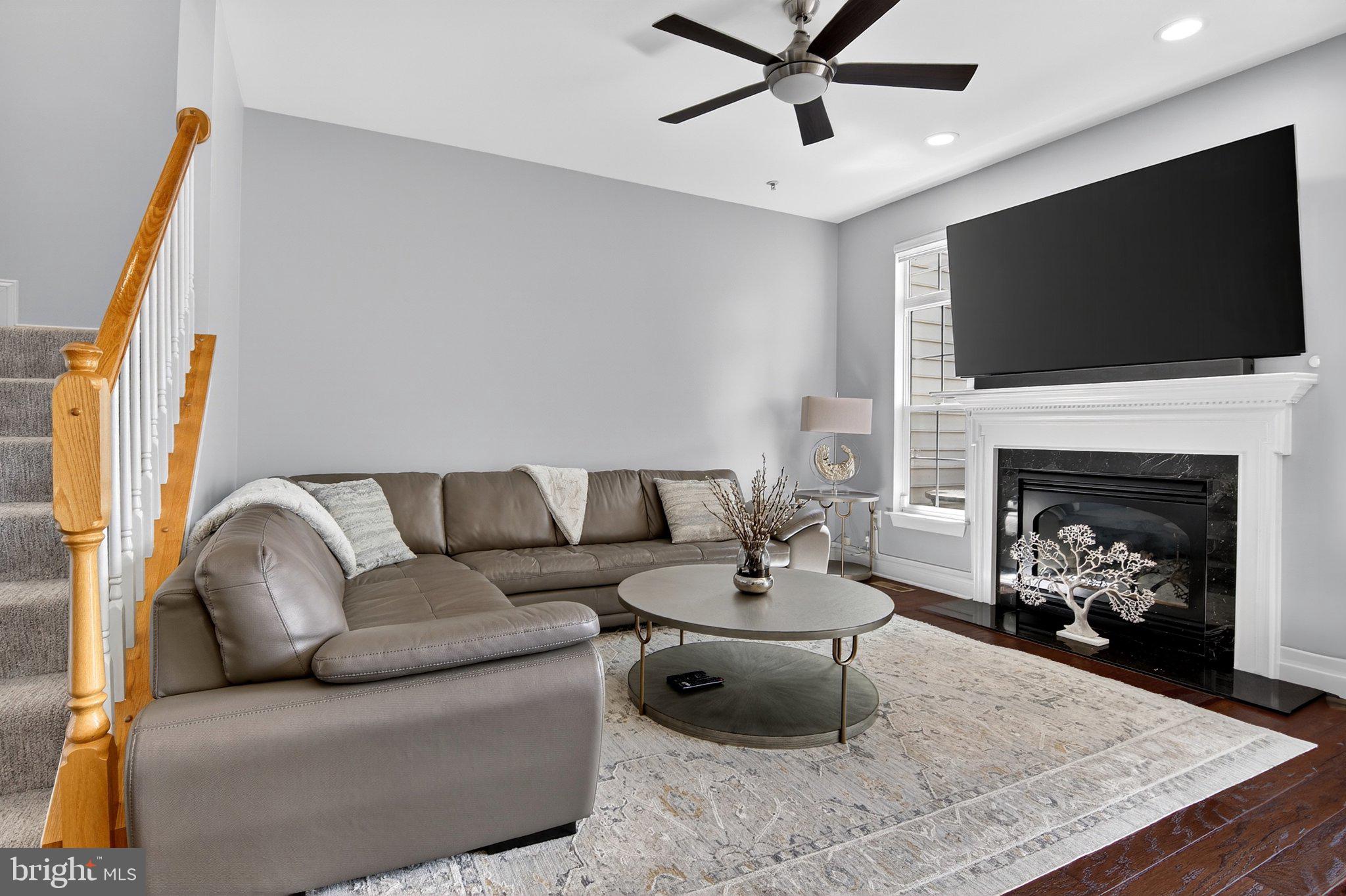 BARNSLEY MANOR ESTATES - Residential