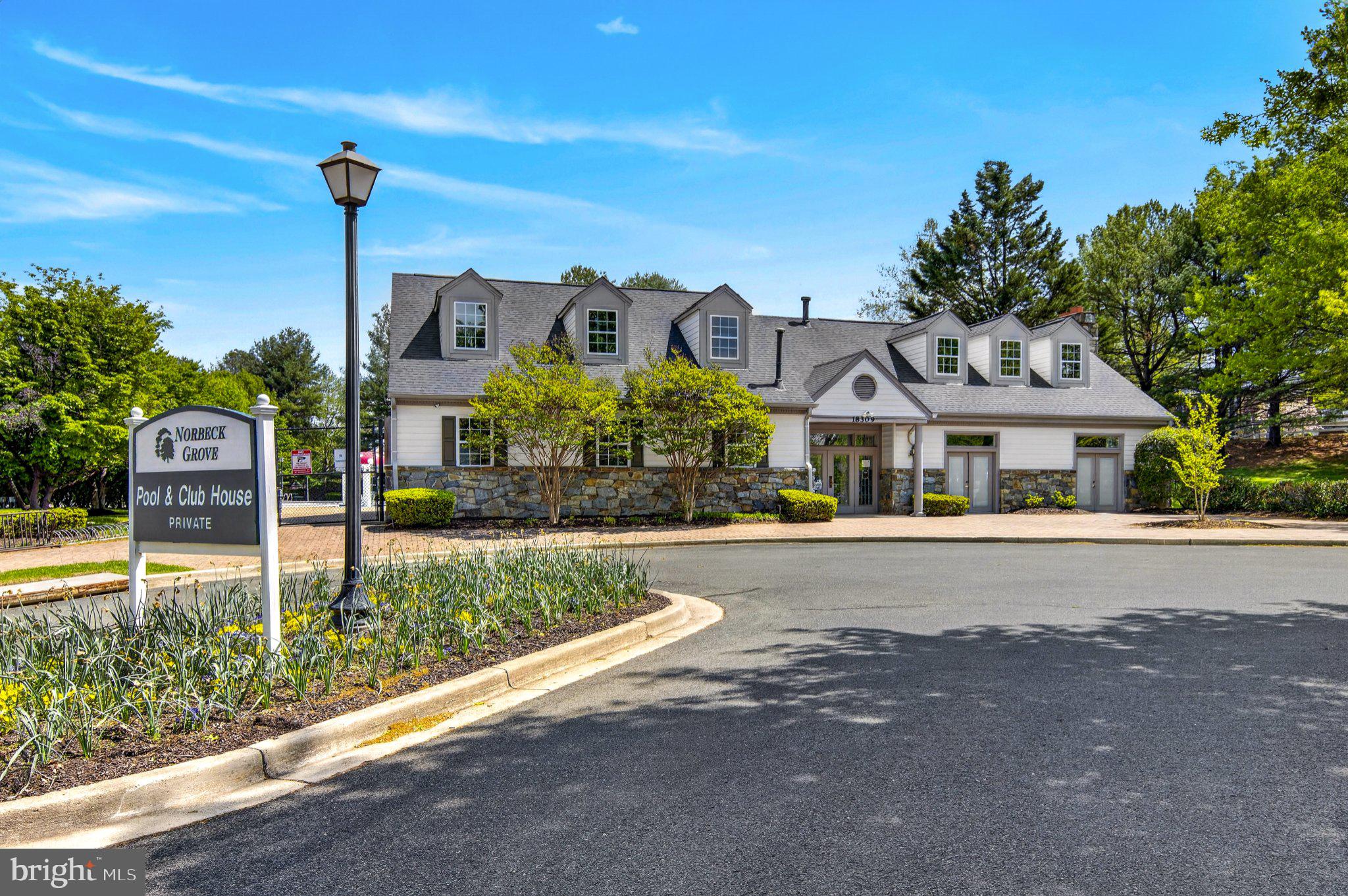 BARNSLEY MANOR ESTATES - Residential