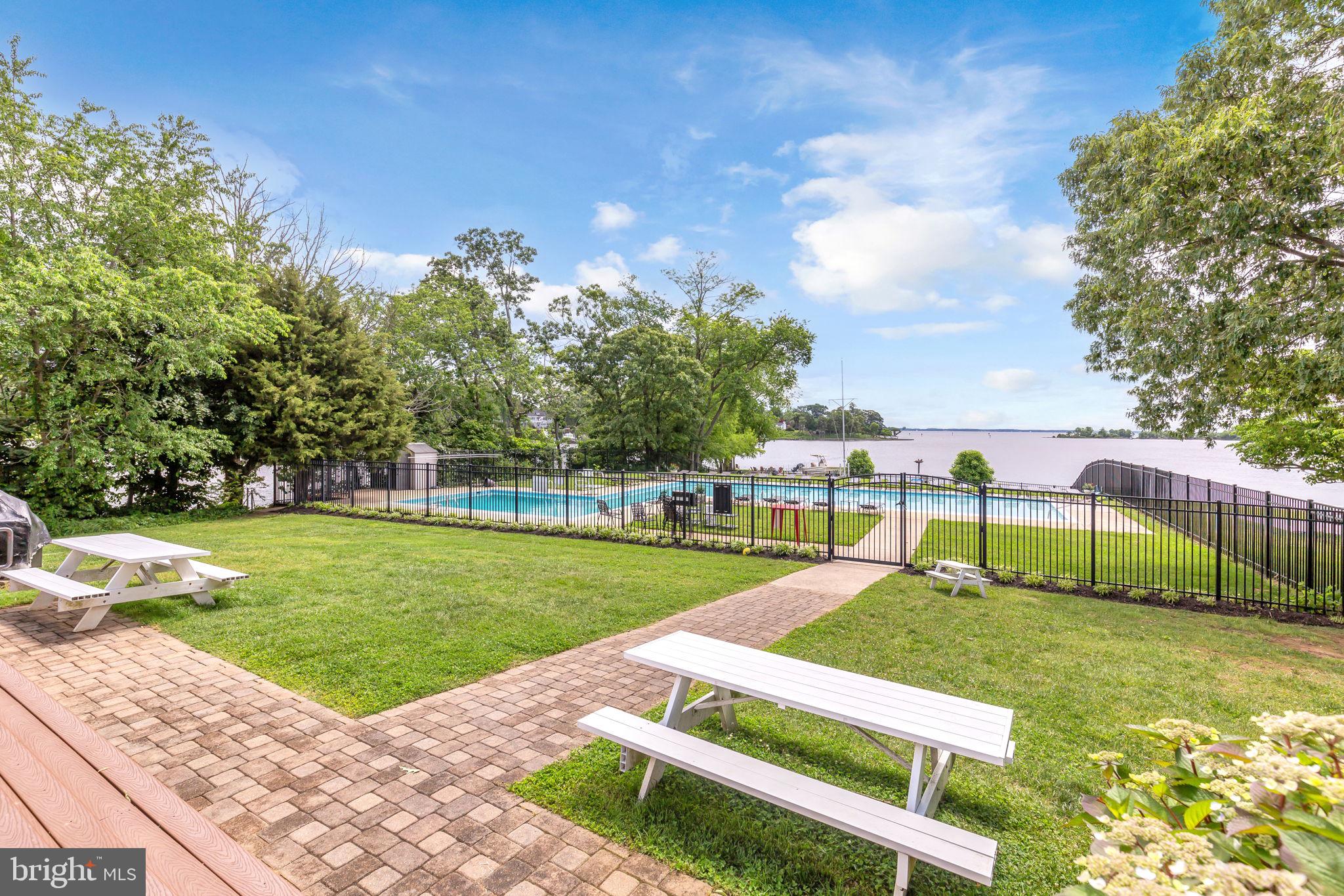 PROVIDENCE - Residential