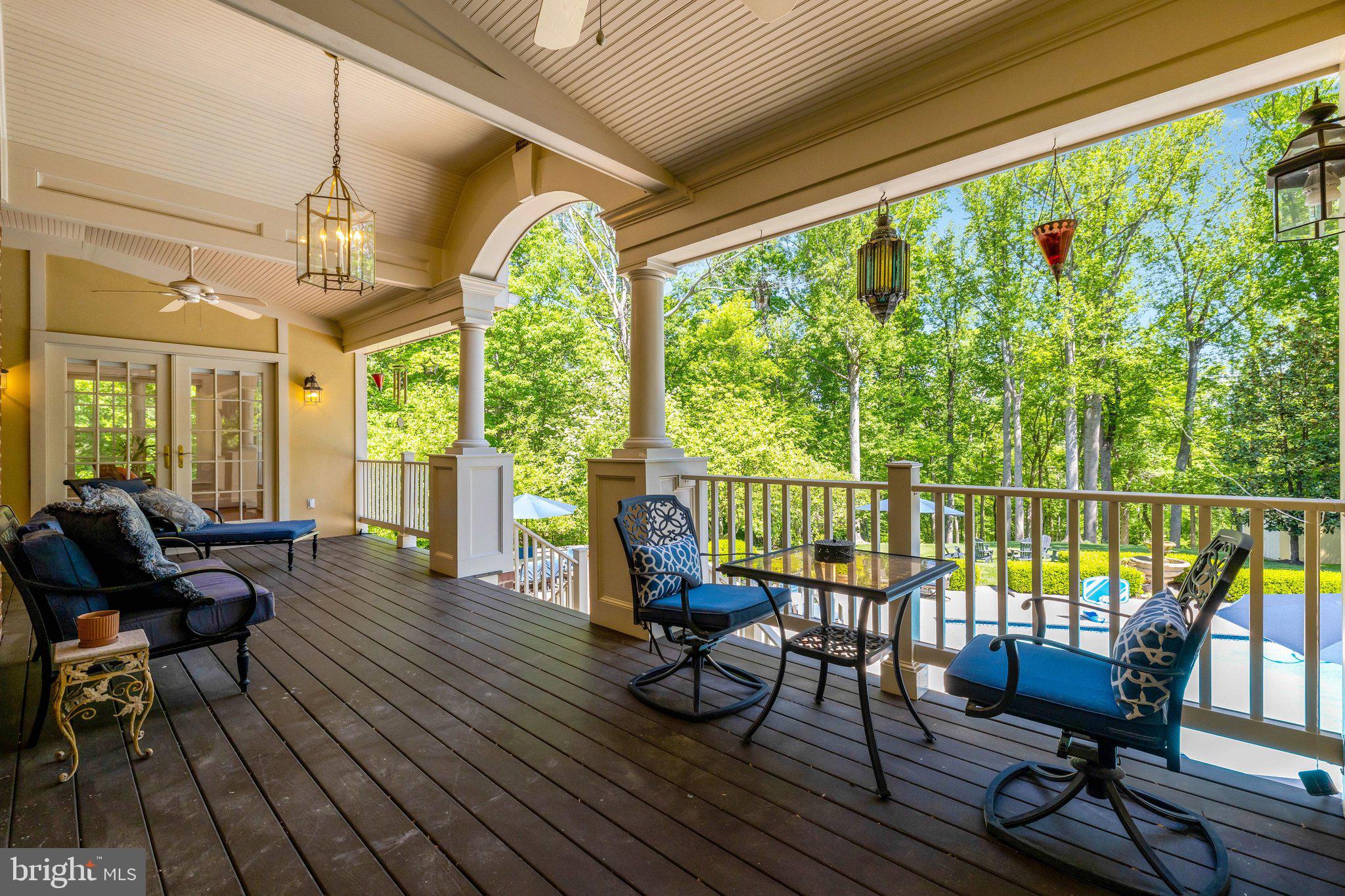 FALCON RIDGE - Residential