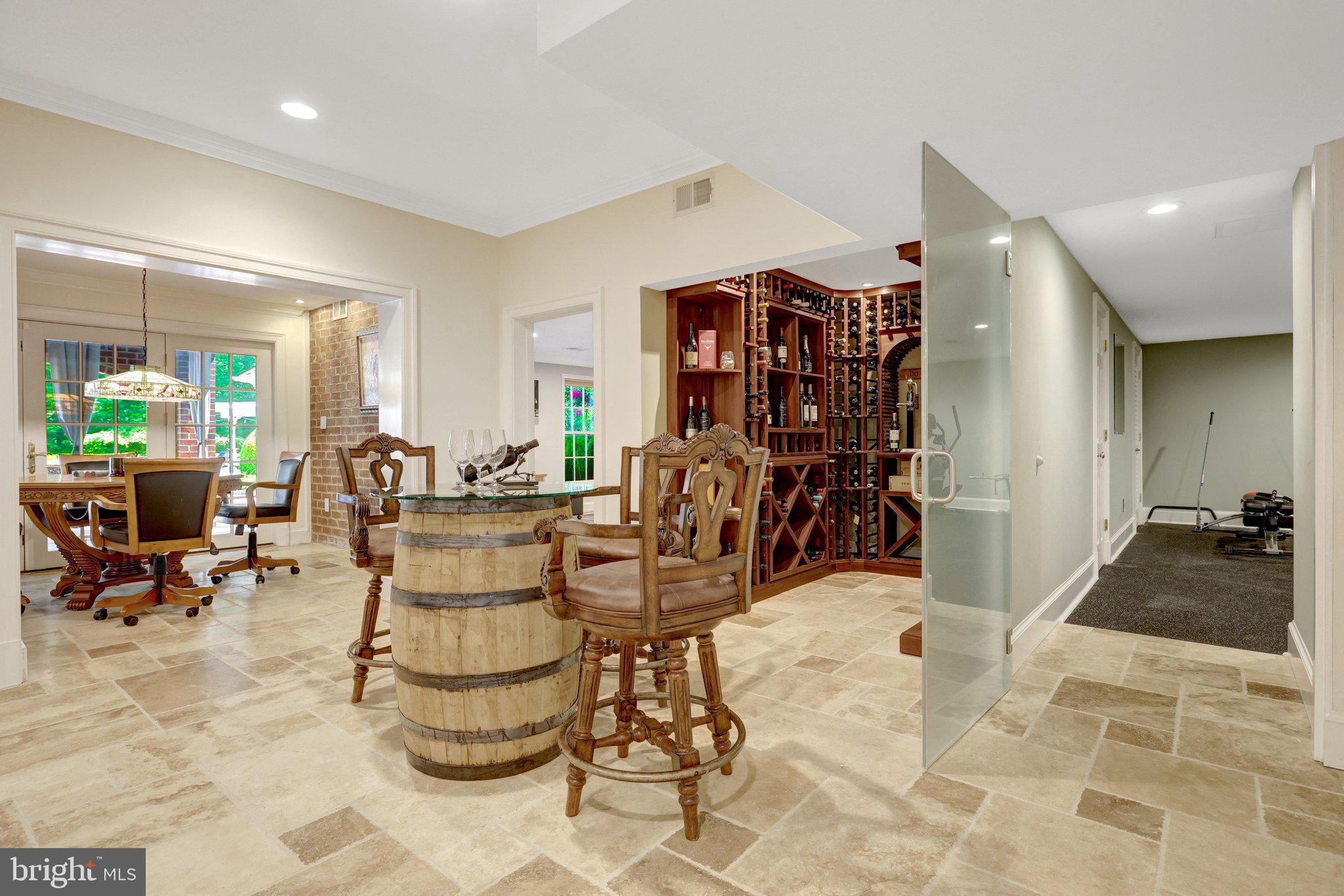 FALCON RIDGE - Residential