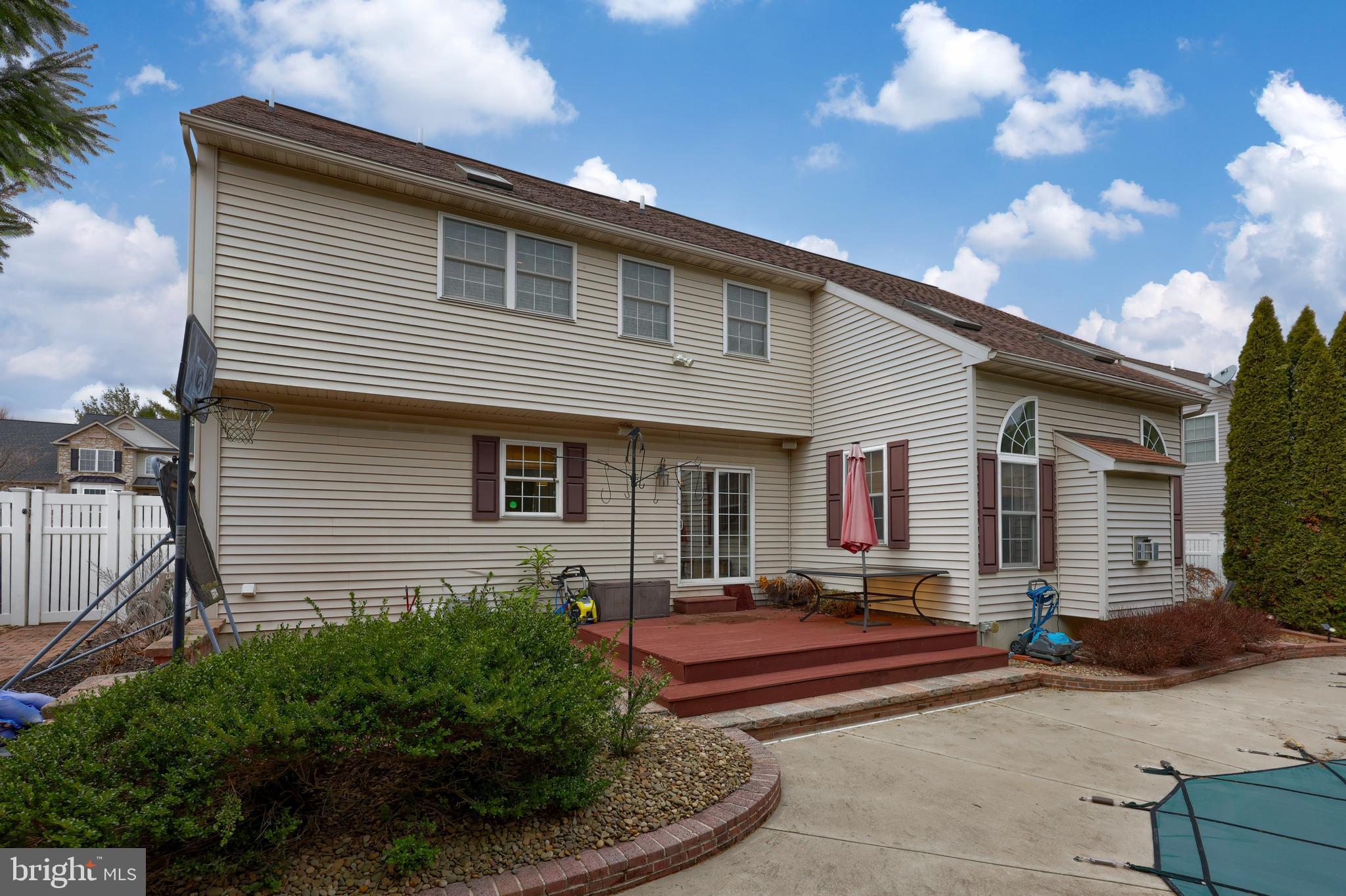 GREEN VALLEY ESTAT - Residential