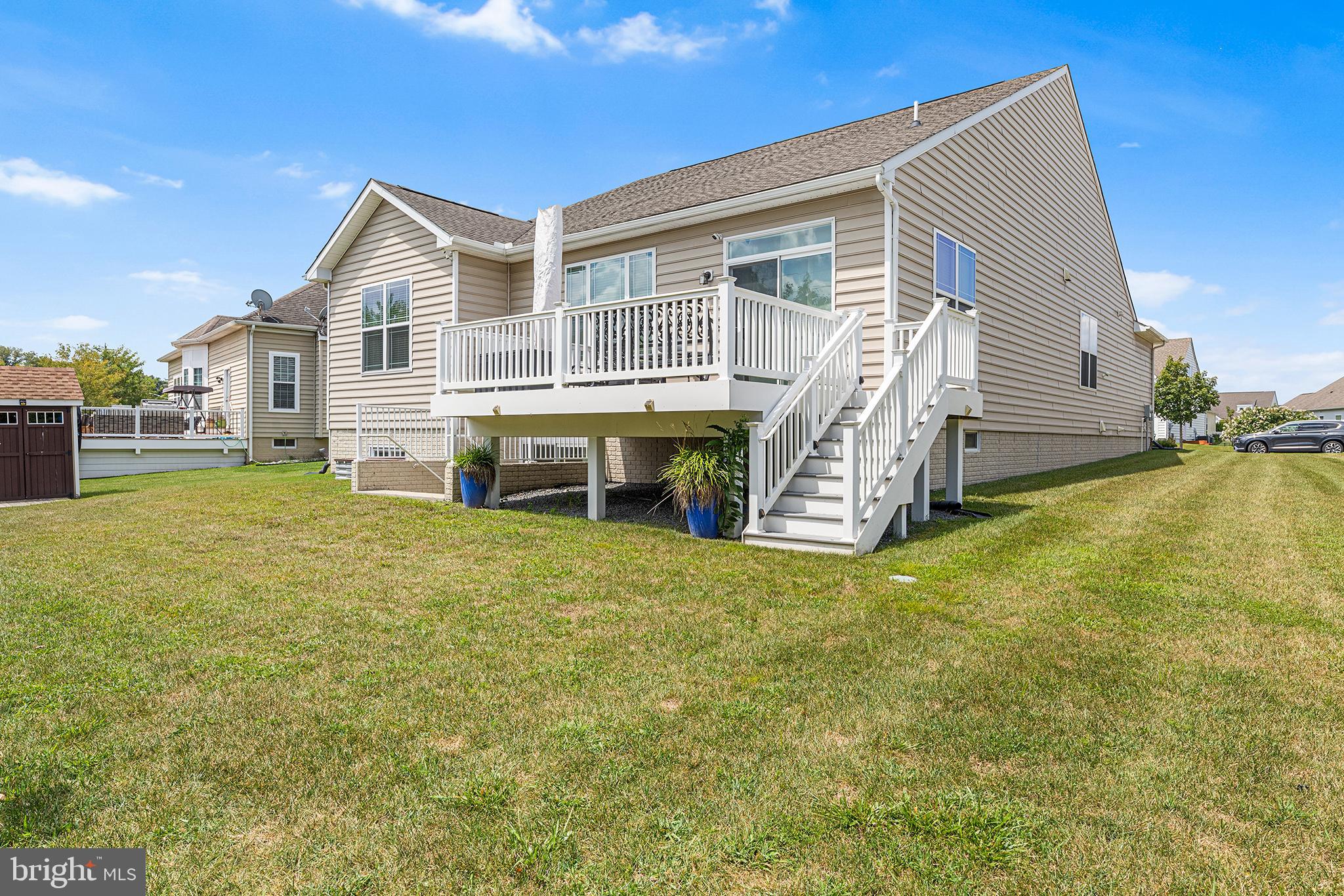 PLANTATION LAKES - Residential