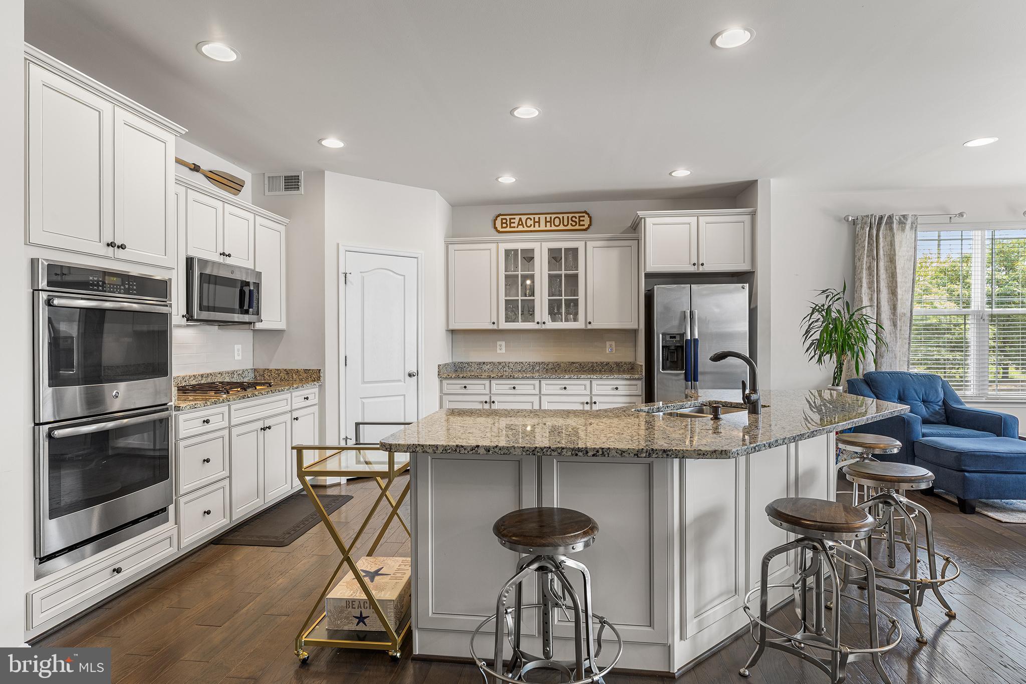 PLANTATION LAKES - Residential