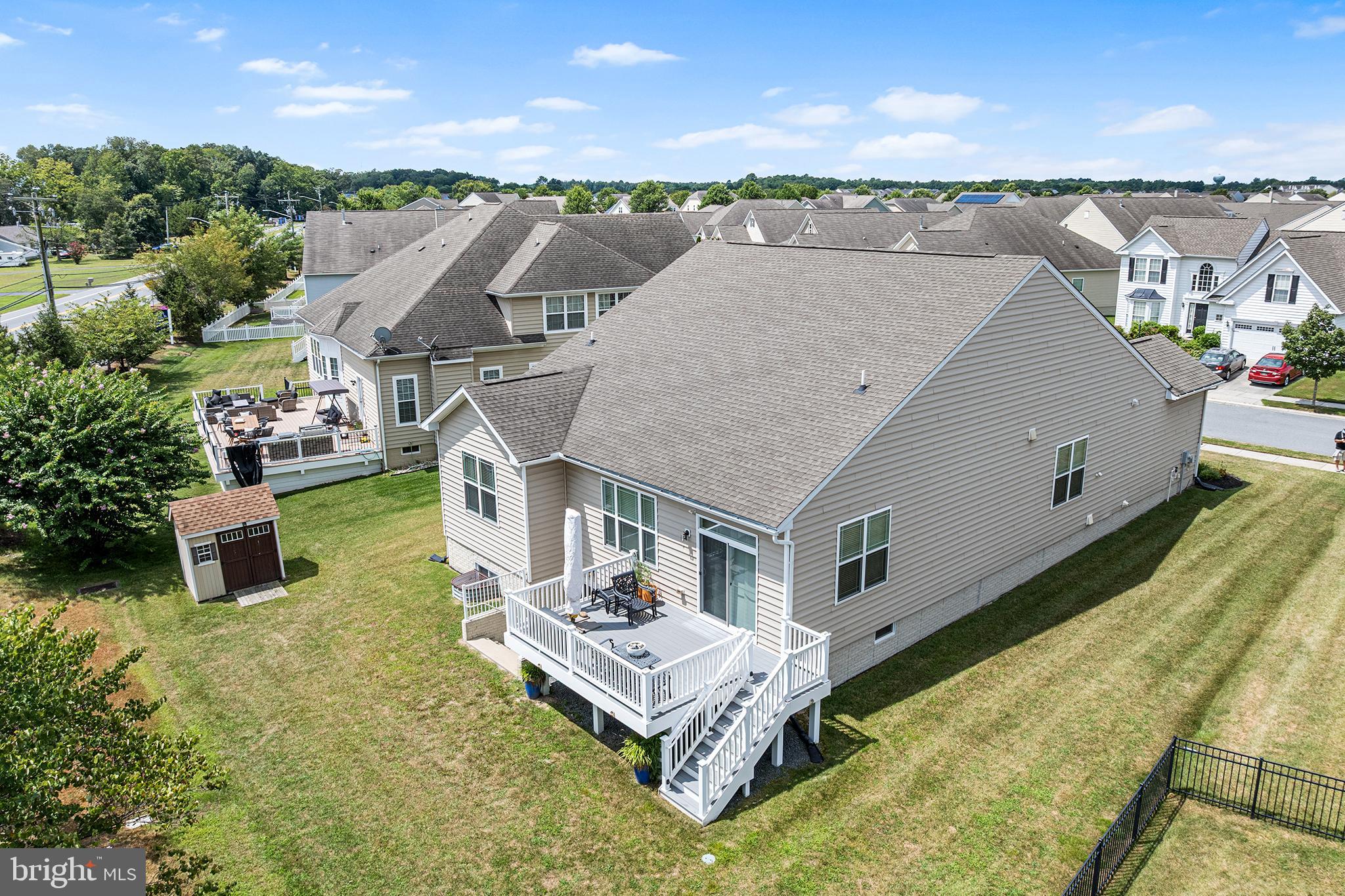 PLANTATION LAKES - Residential