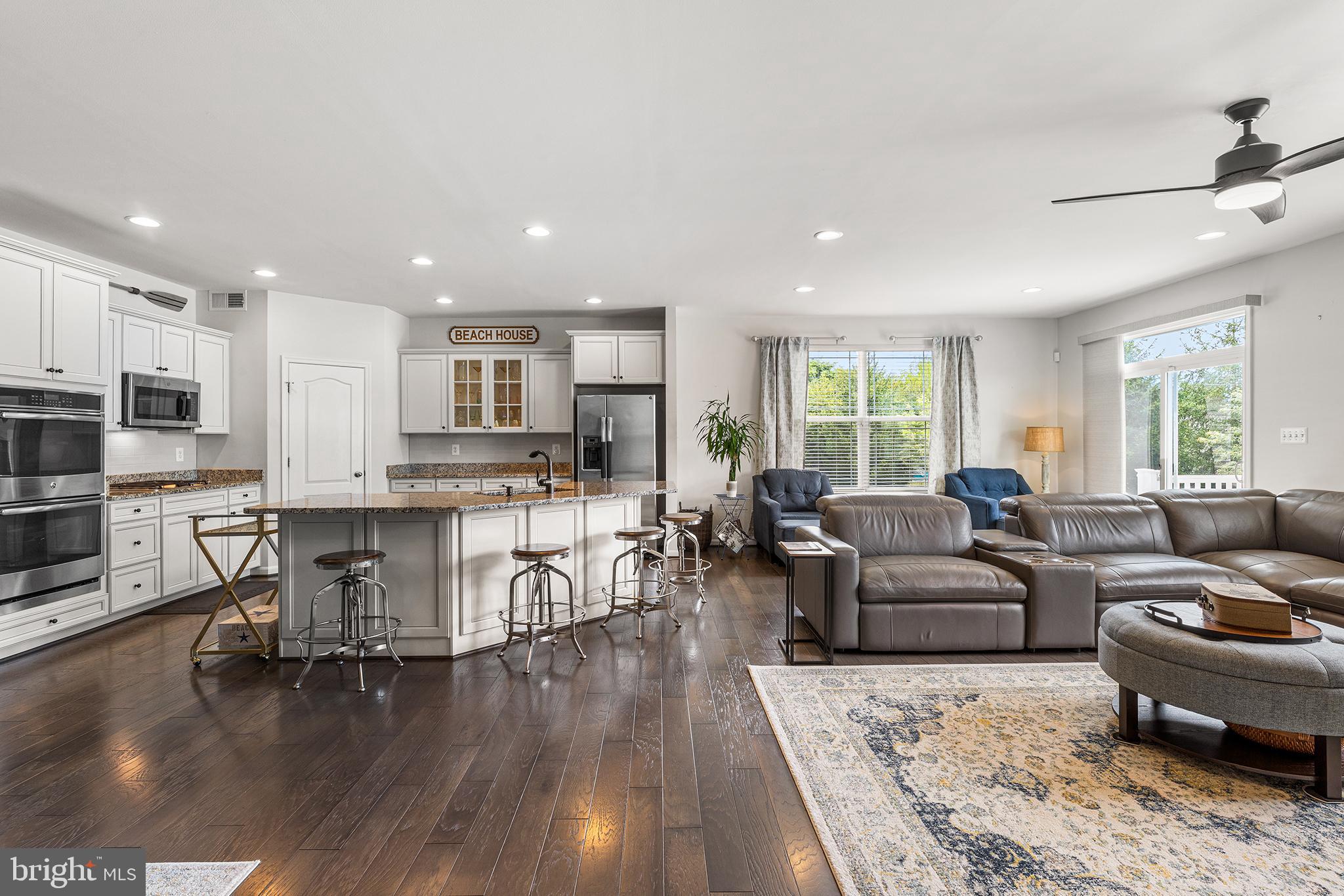 PLANTATION LAKES - Residential