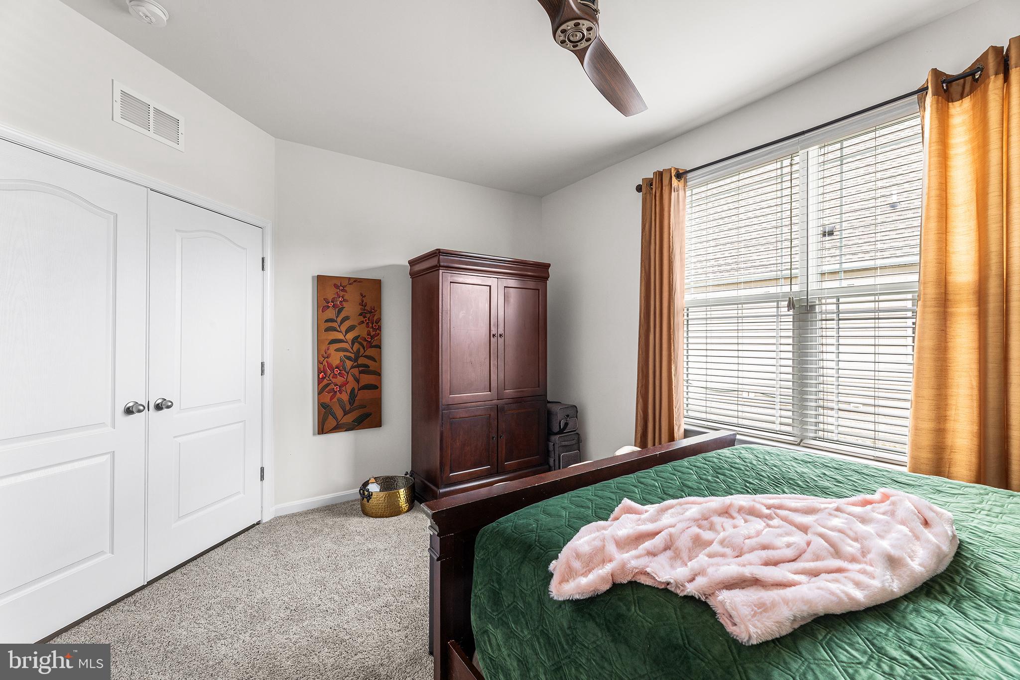 PLANTATION LAKES - Residential