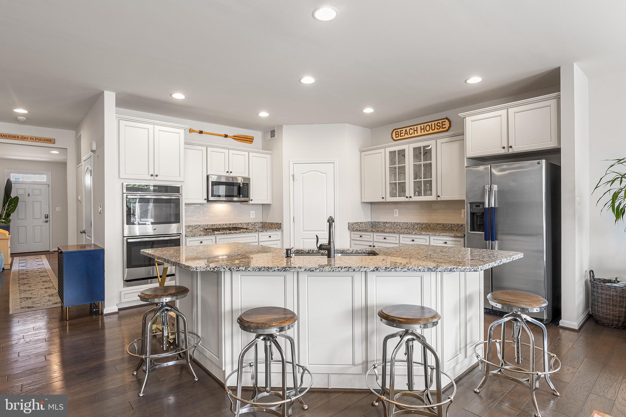 PLANTATION LAKES - Residential