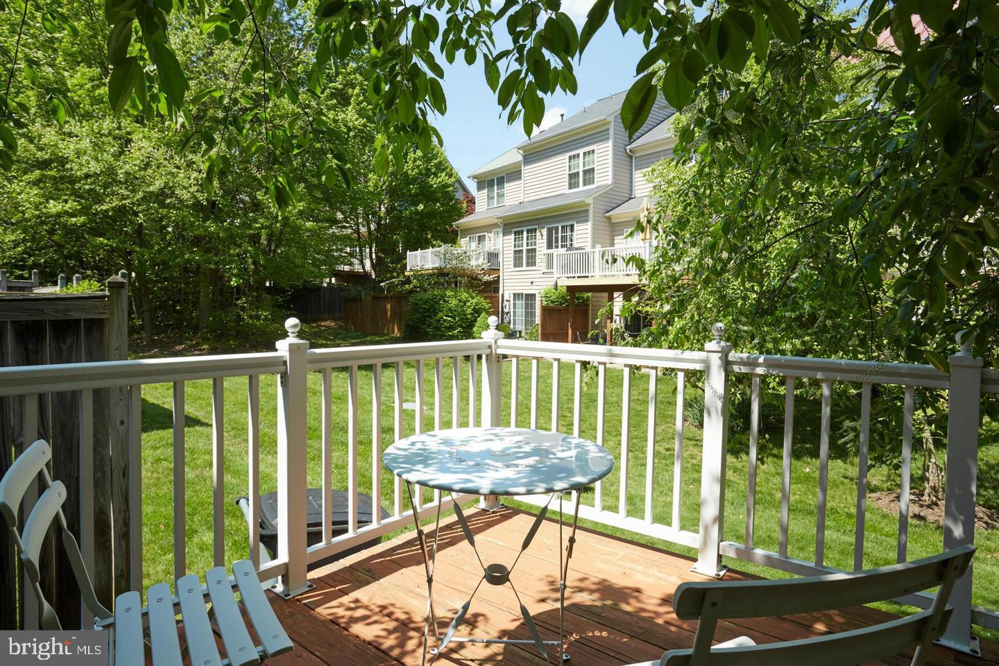 RESTON - Residential Lease