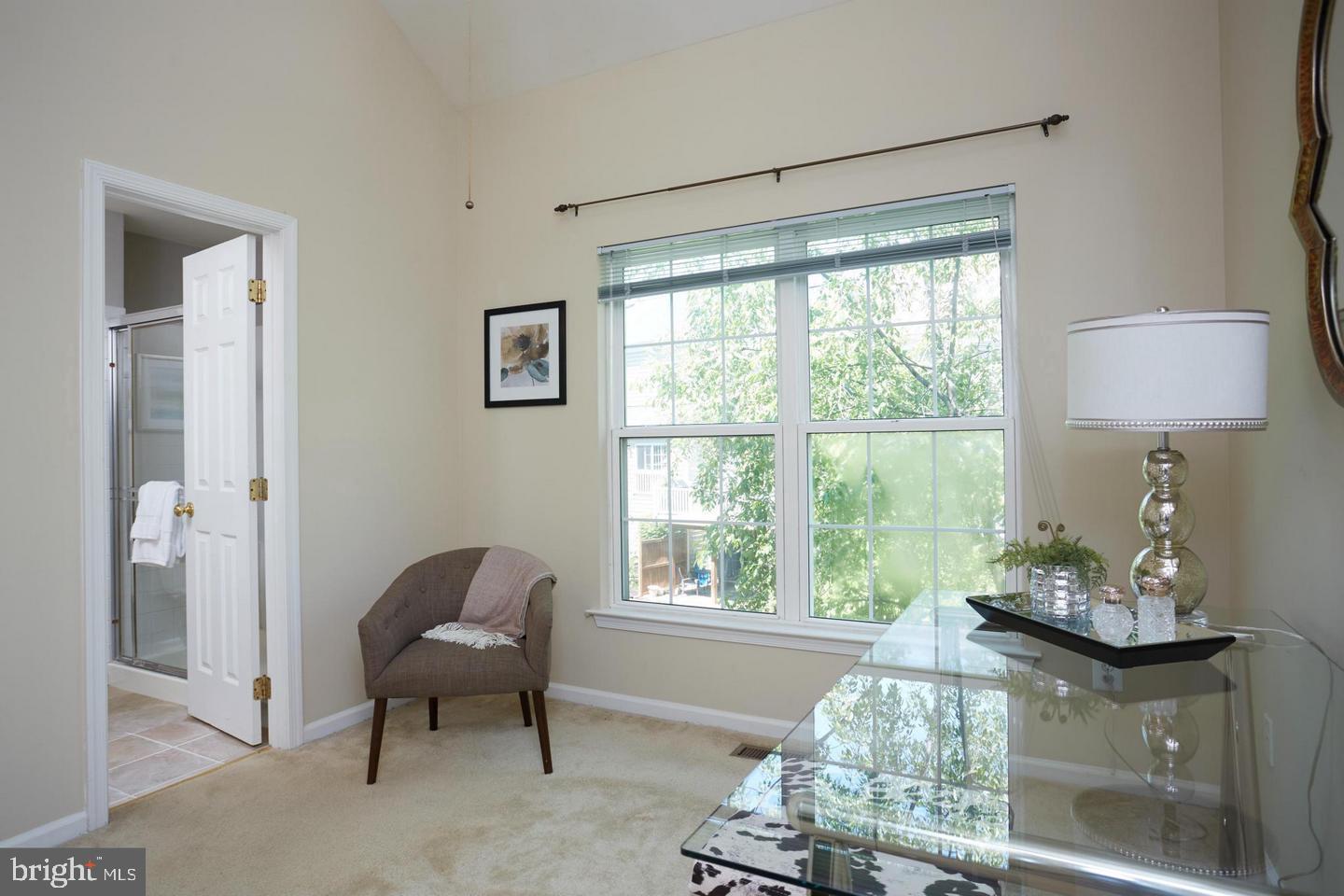 RESTON - Residential Lease