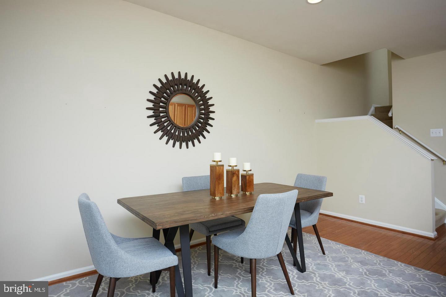 RESTON - Residential Lease