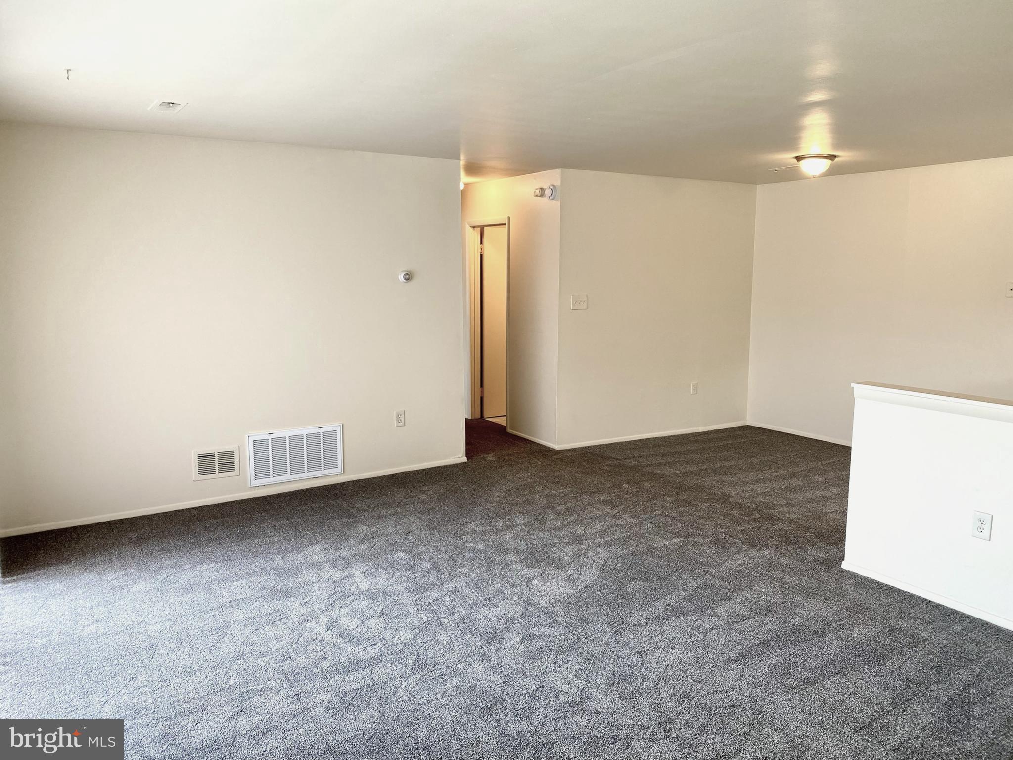822 WINDSTREAM WAY D 822-D