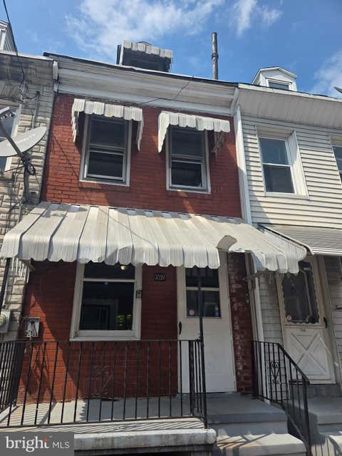 Townhouse For Rent - 1039 Muhlenberg Street<br/> READING, PA 19602