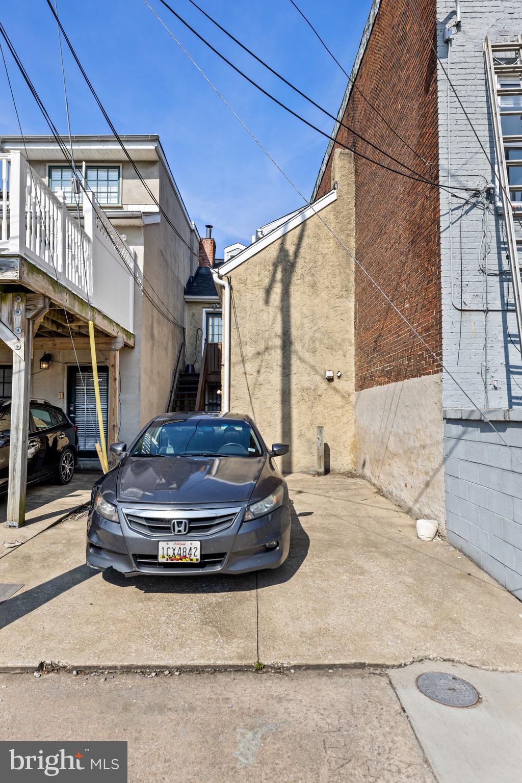 FEDERAL HILL HISTORIC DISTRICT - Residential Income