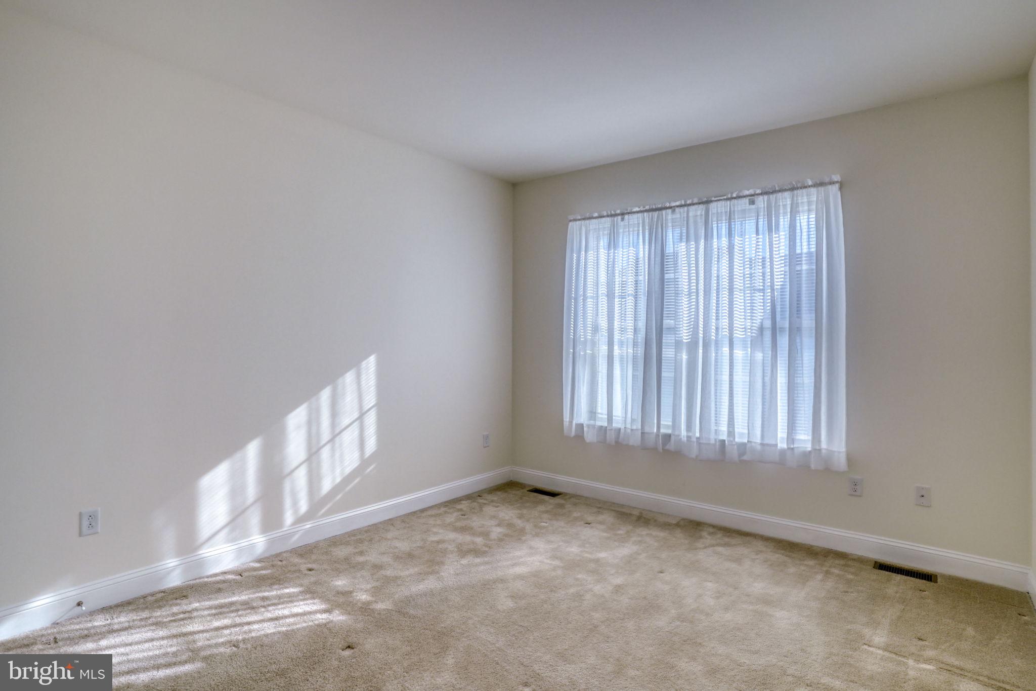 NOBLES POND - Residential