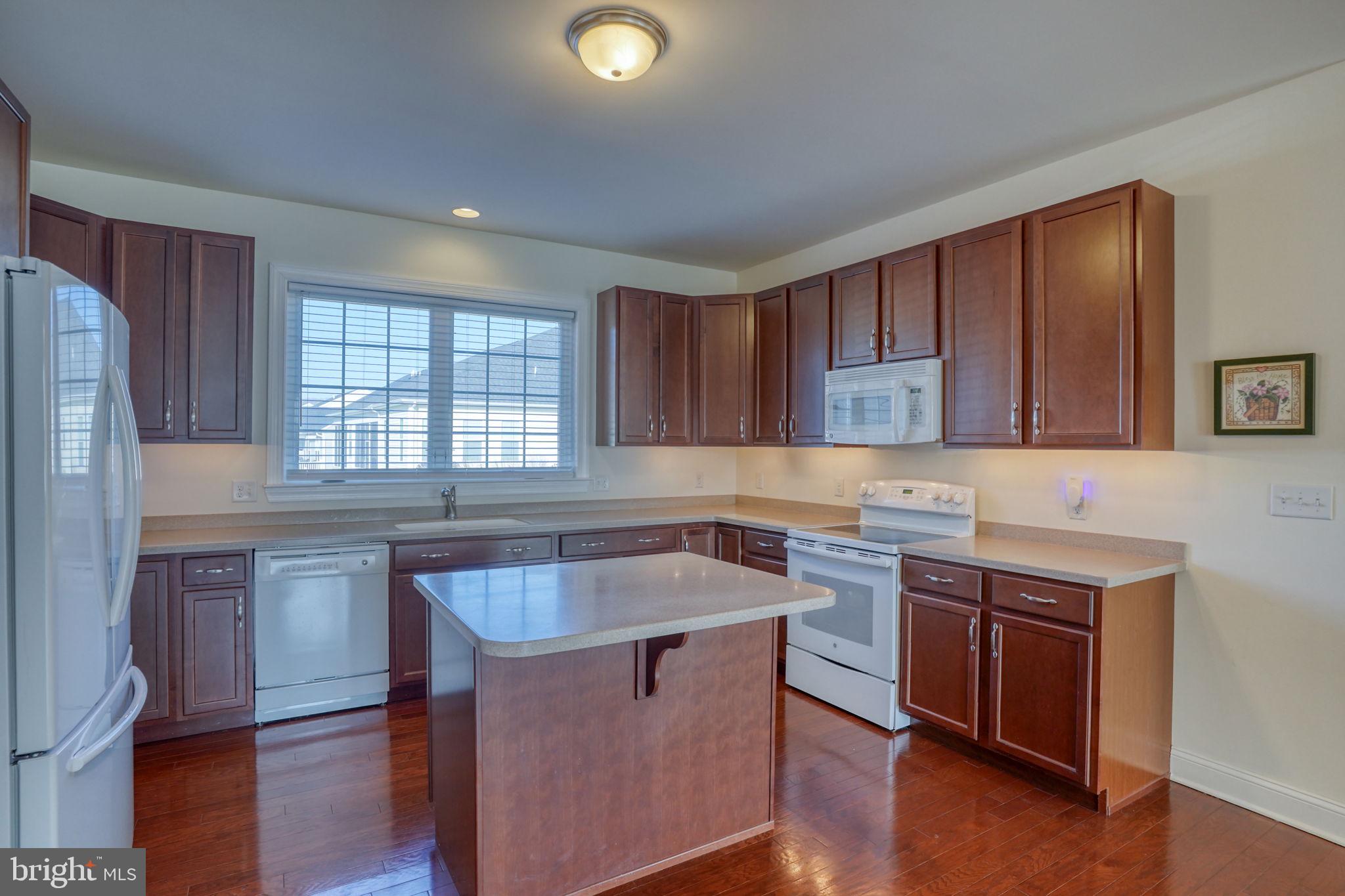 NOBLES POND - Residential