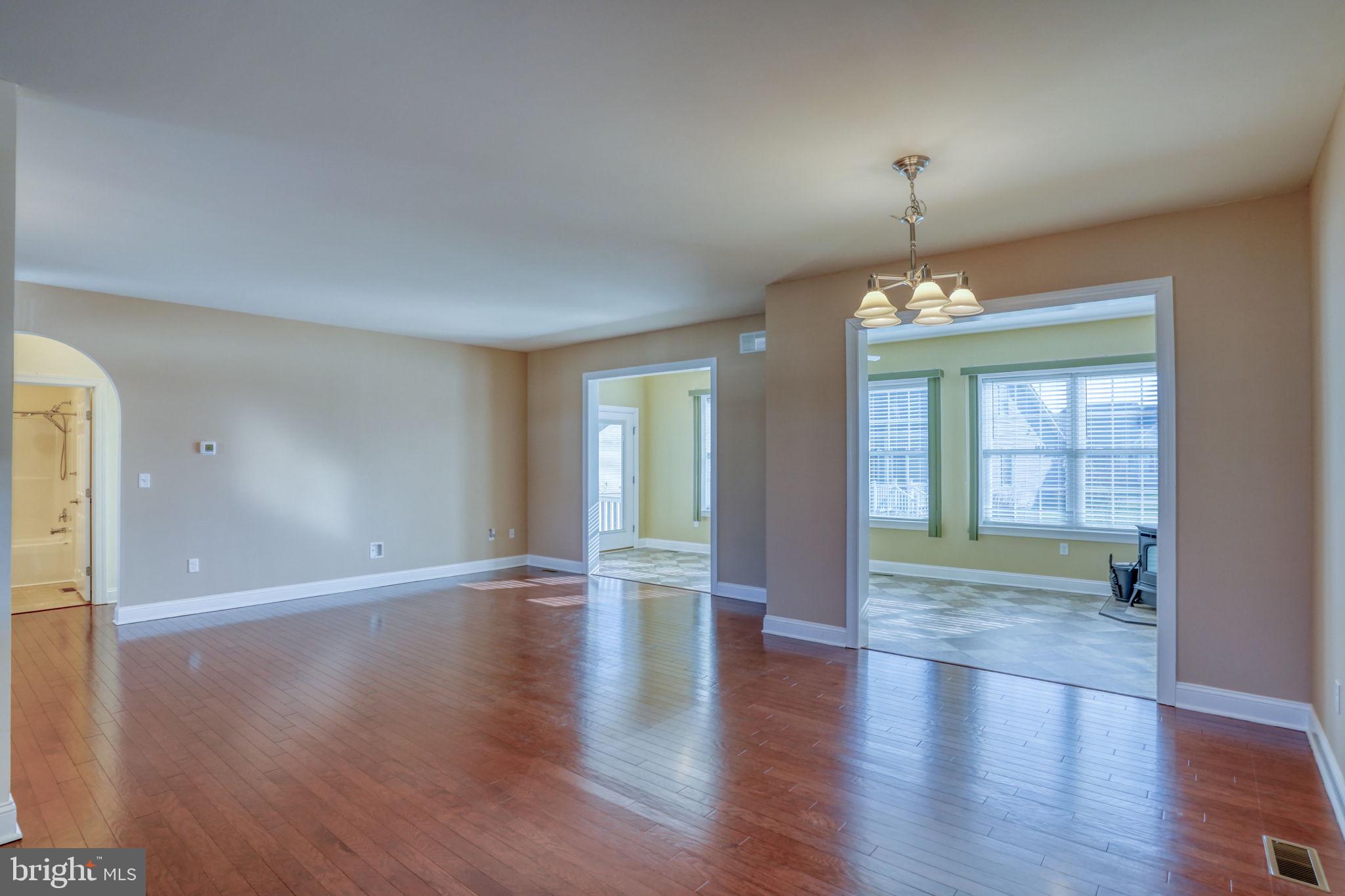 NOBLES POND - Residential