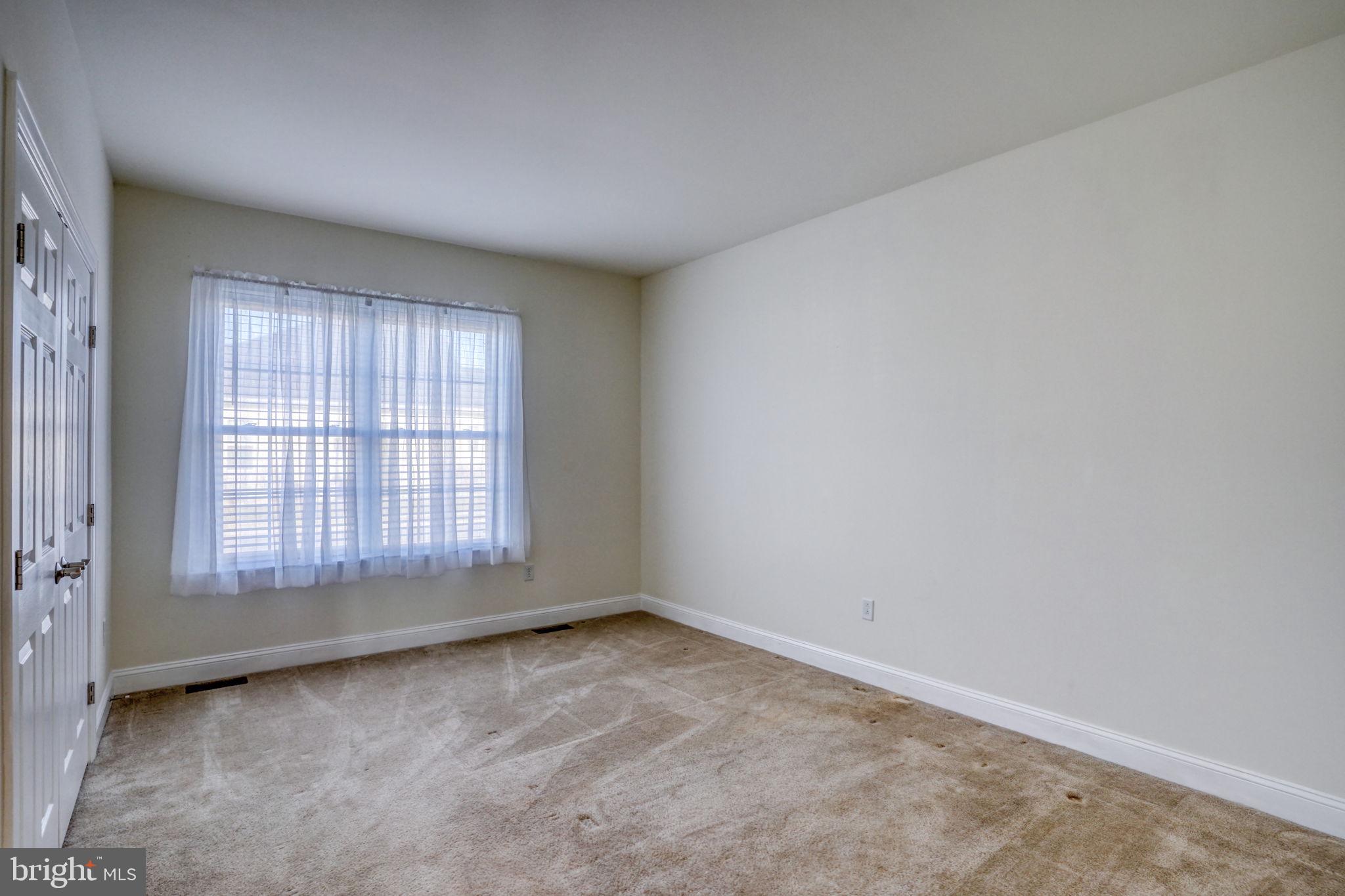 NOBLES POND - Residential