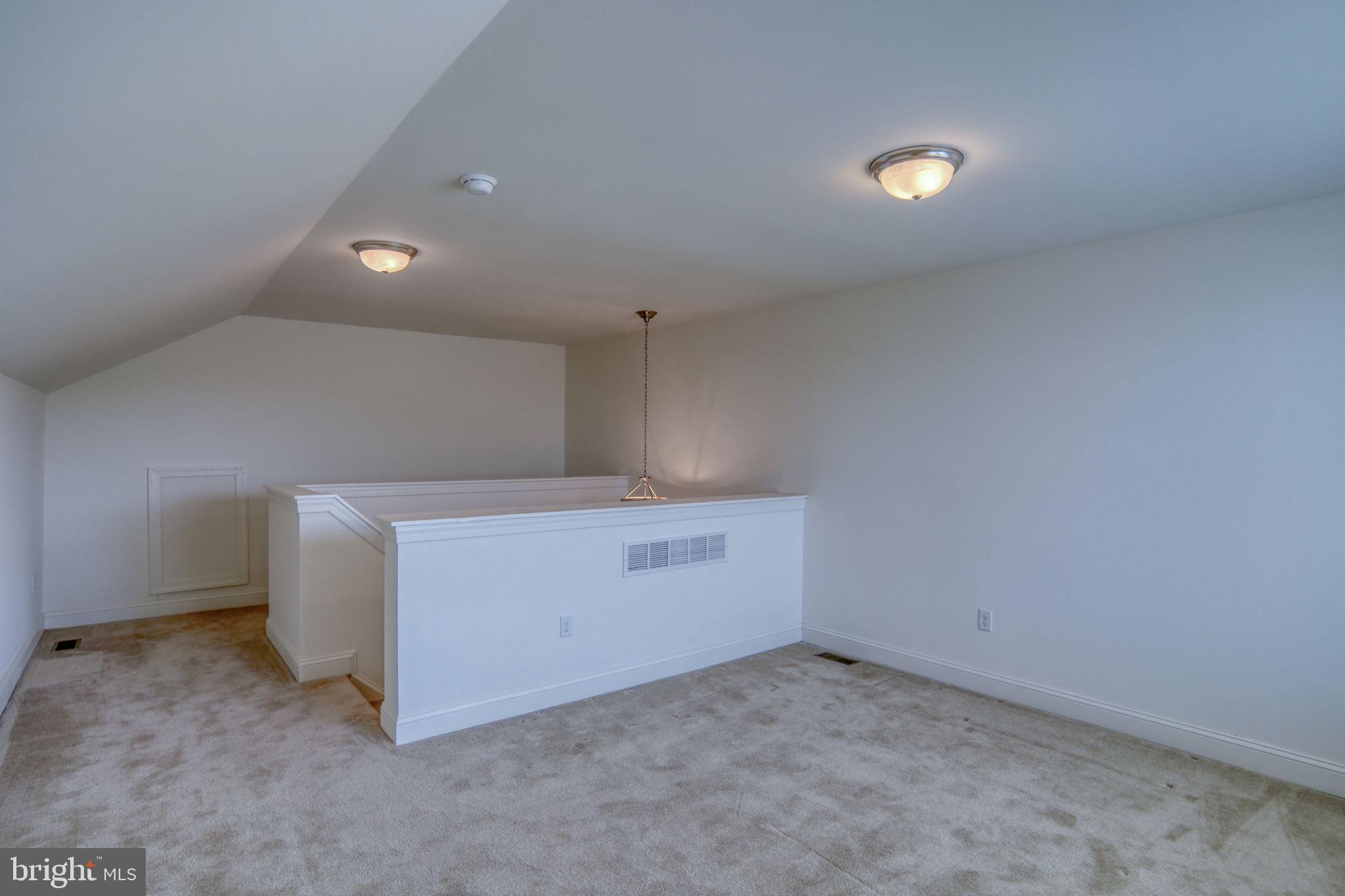 NOBLES POND - Residential