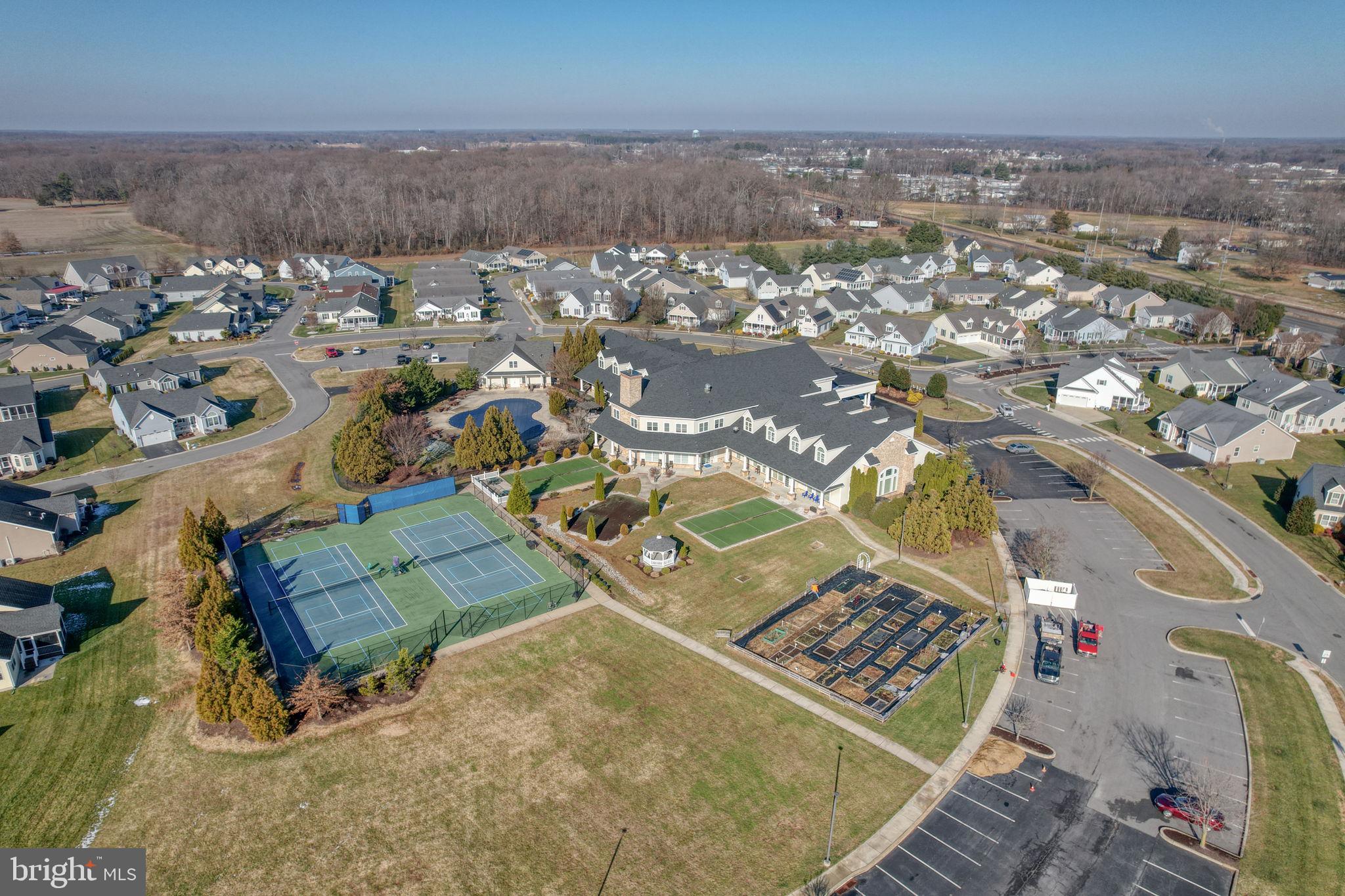 NOBLES POND - Residential