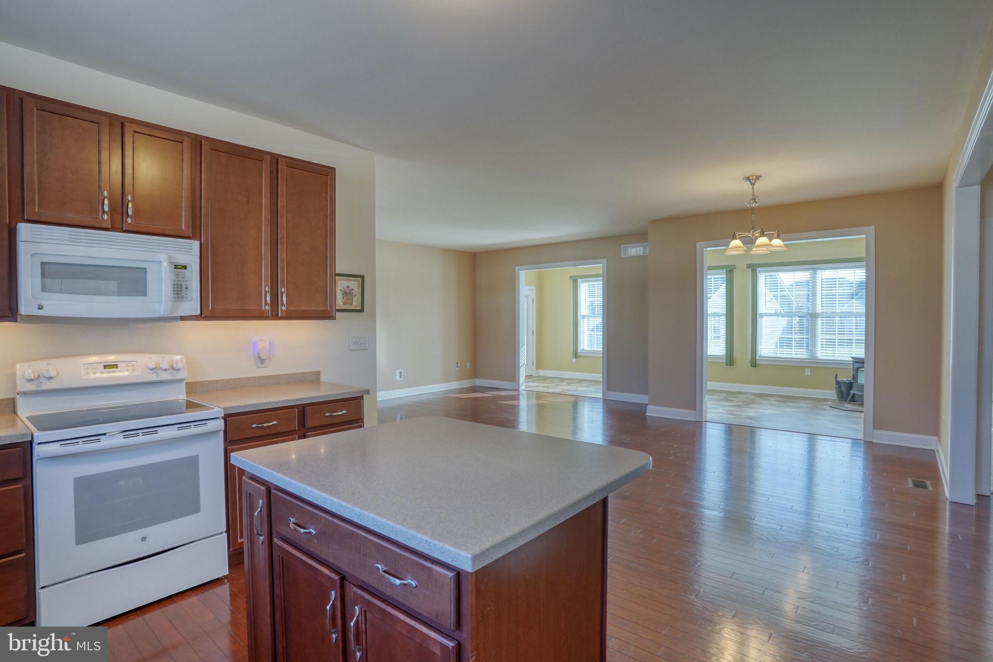 NOBLES POND - Residential