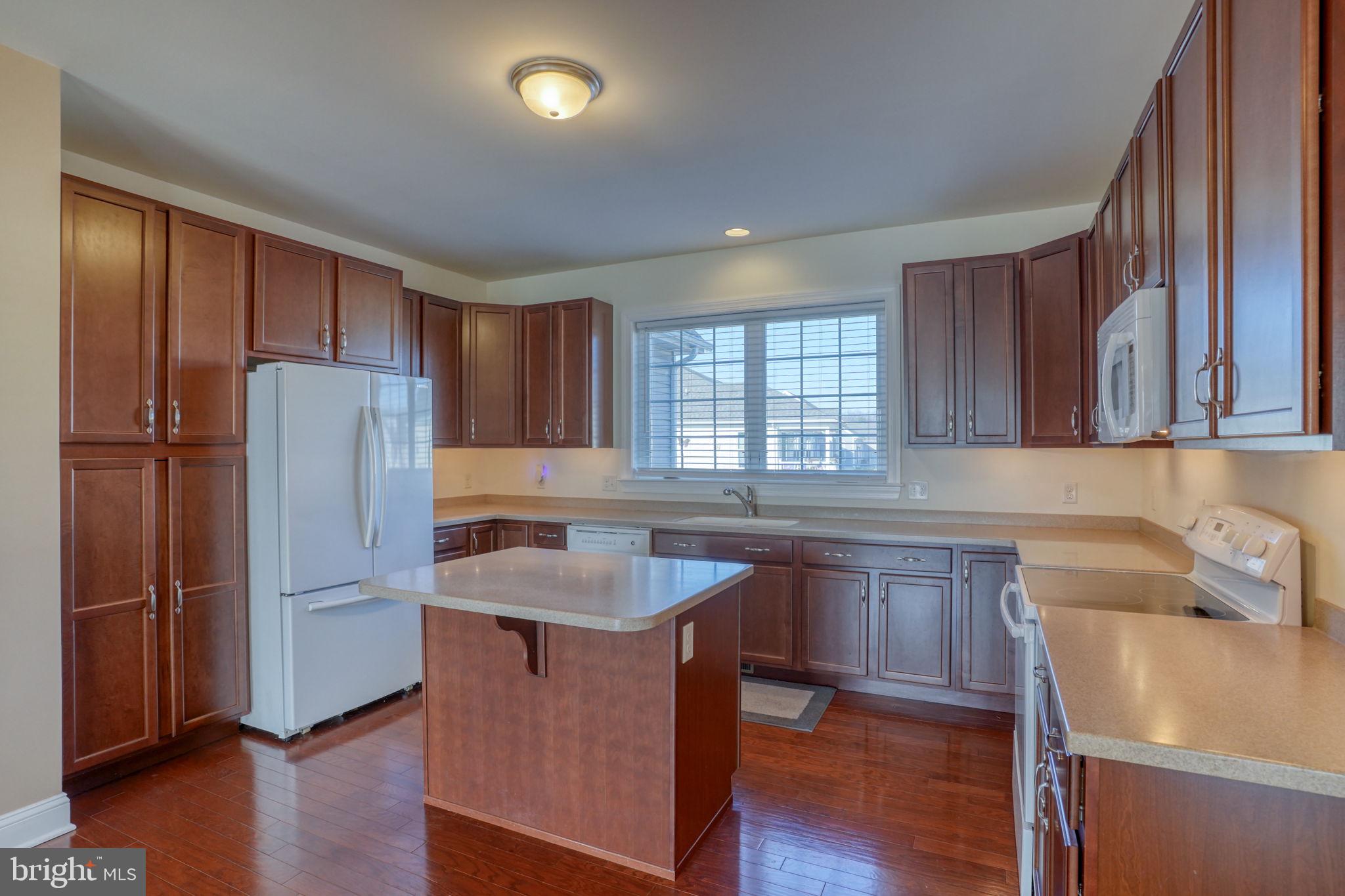 NOBLES POND - Residential