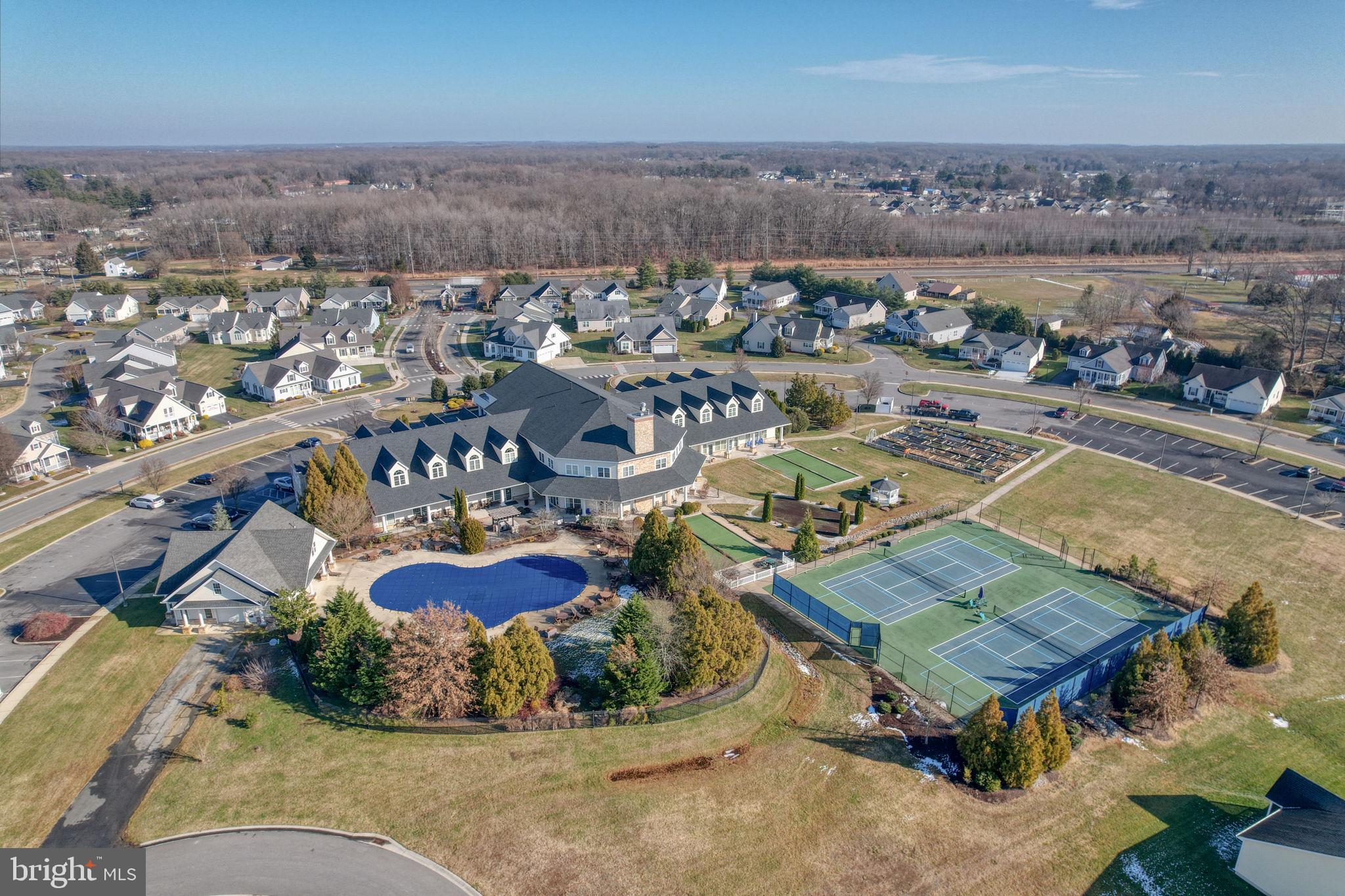 NOBLES POND - Residential