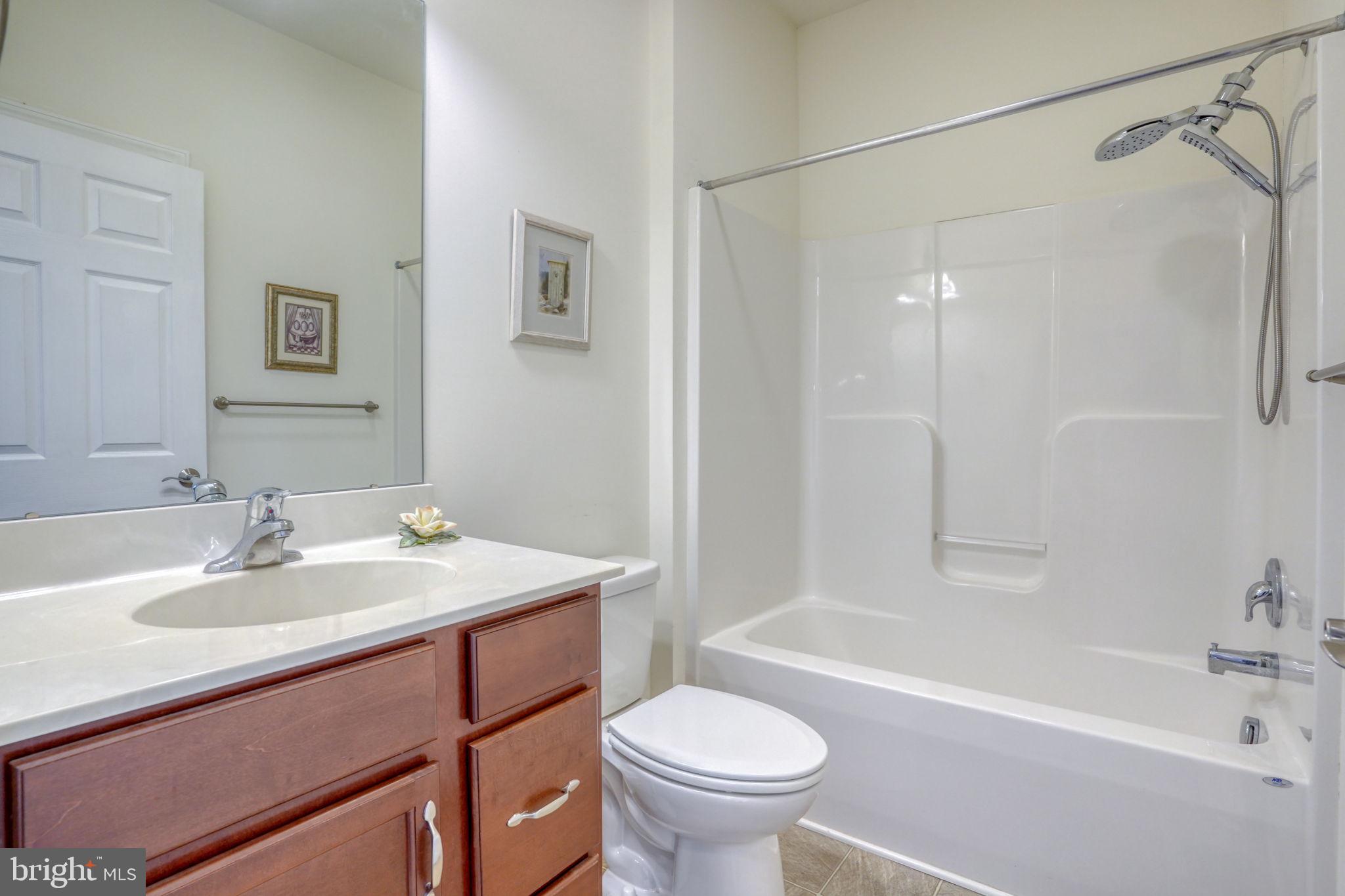 NOBLES POND - Residential