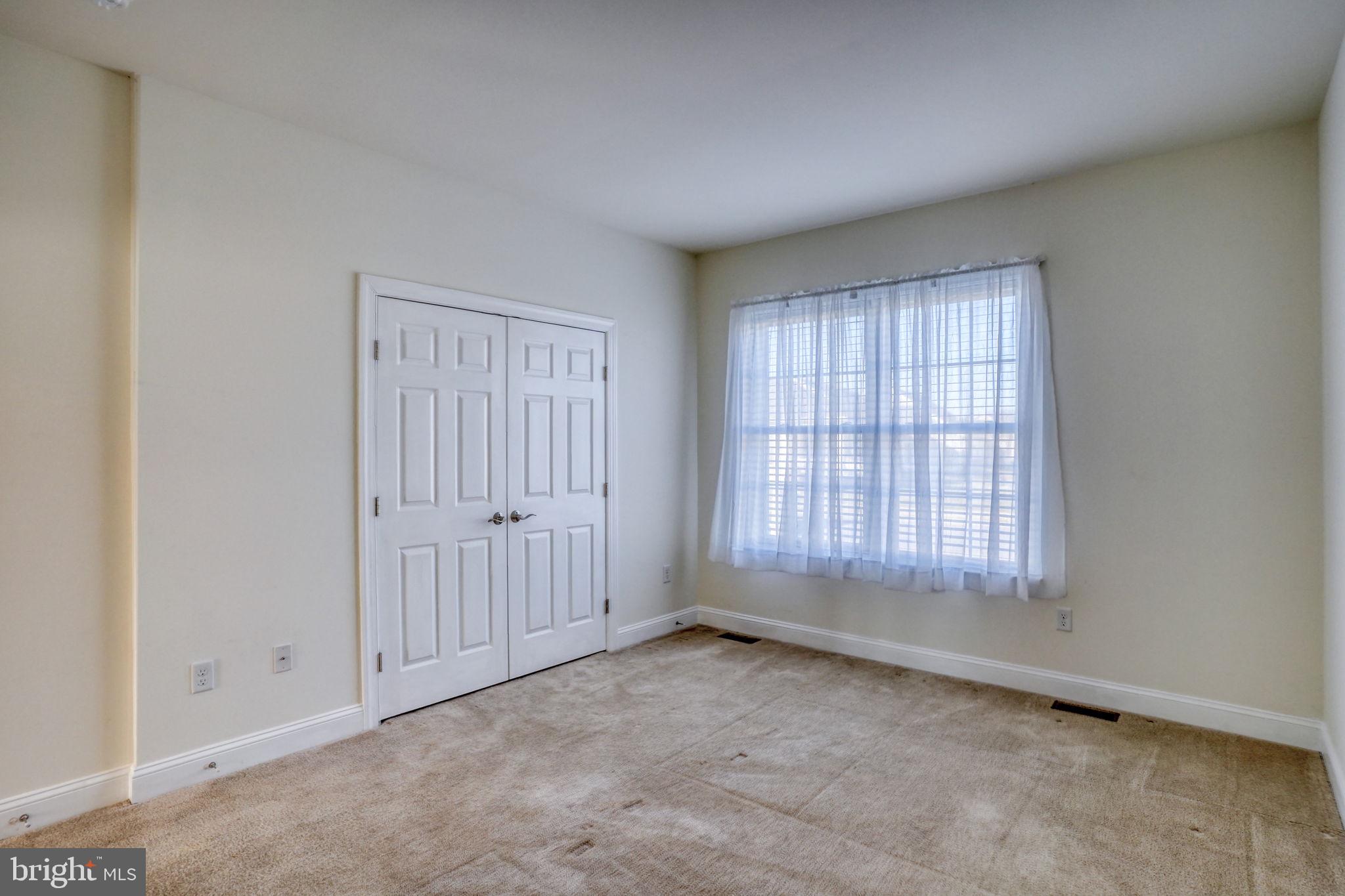 NOBLES POND - Residential