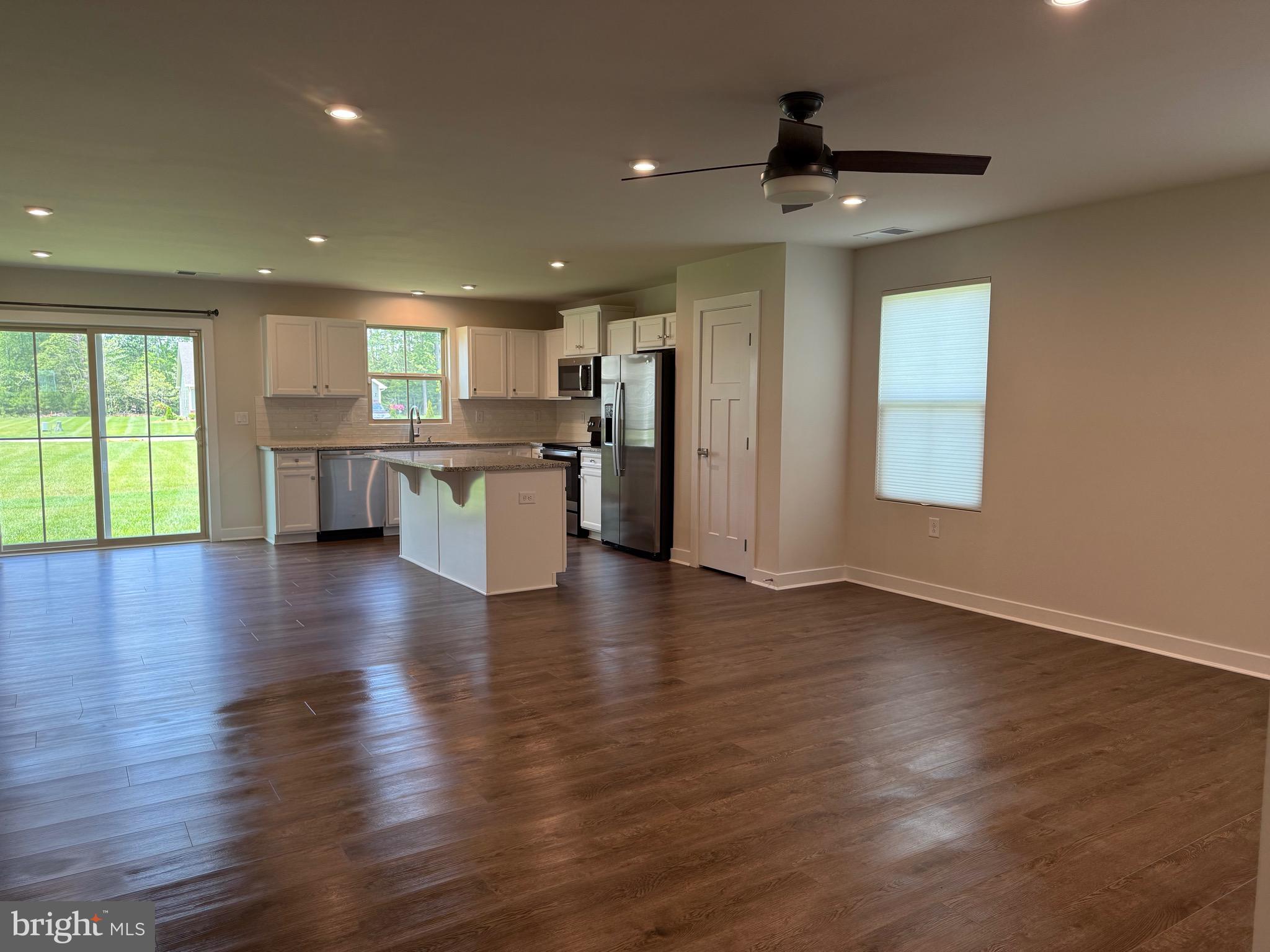 25237 TANNIN CIRCLE