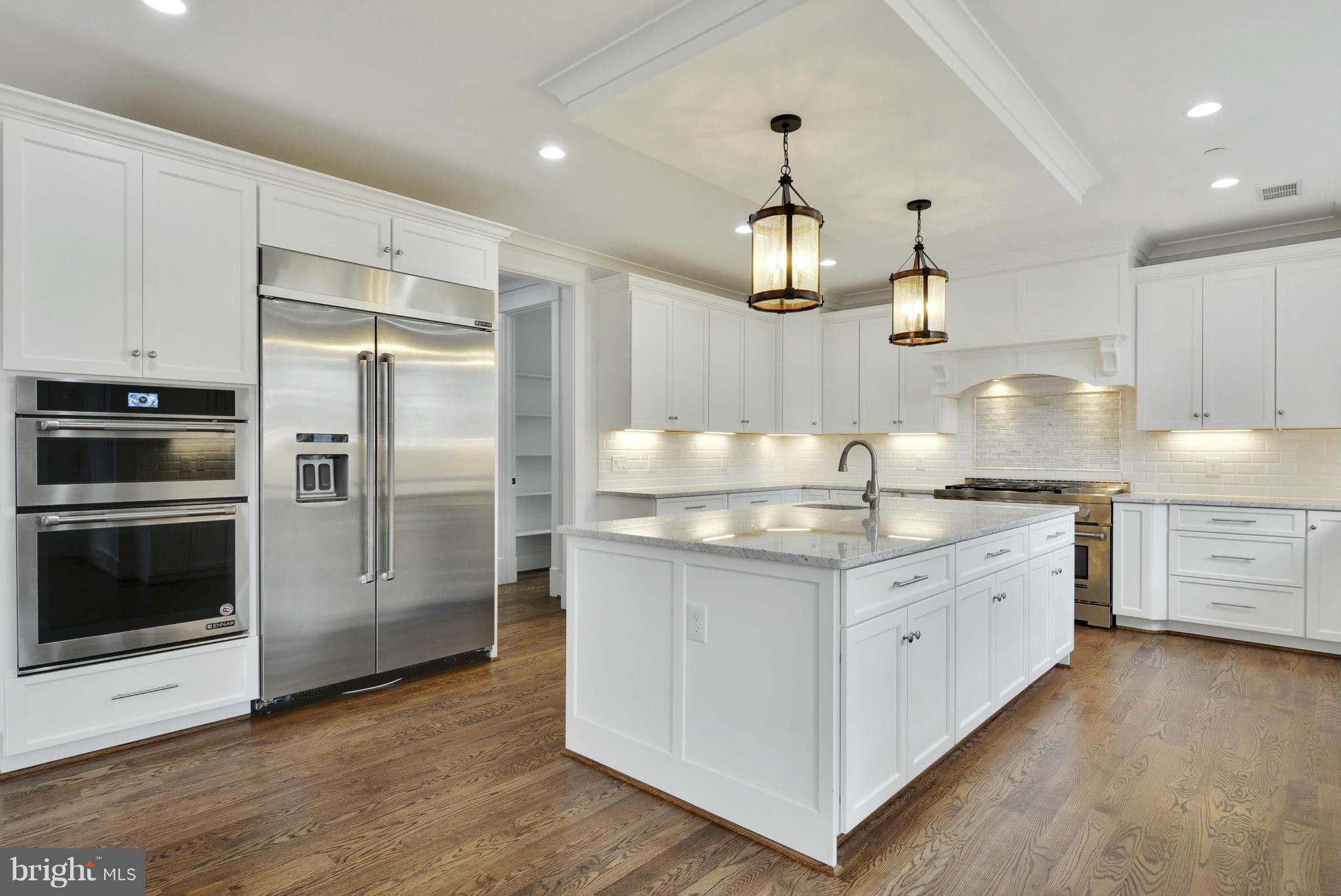 COLUMBIA FOREST - Residential