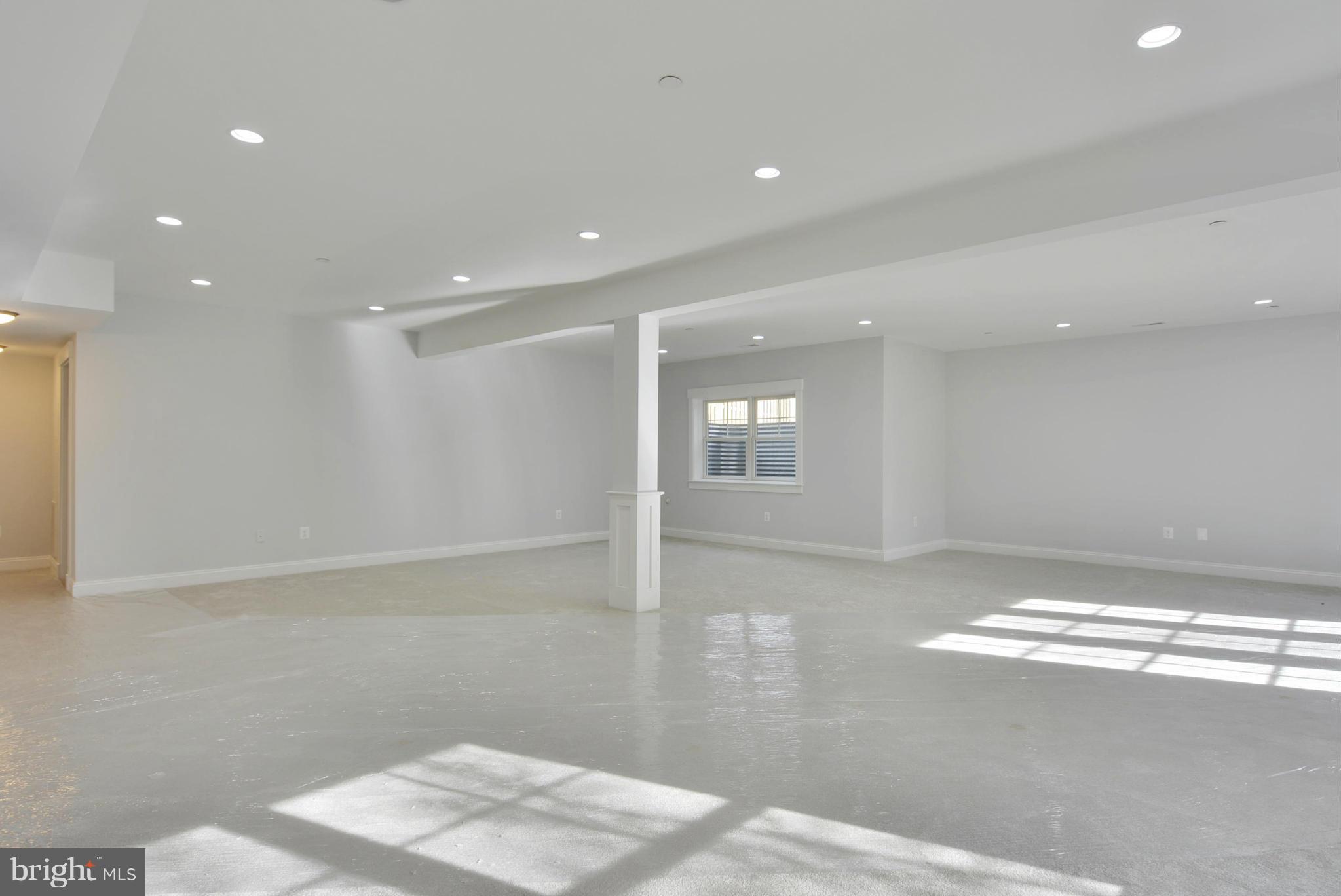 COLUMBIA FOREST - Residential