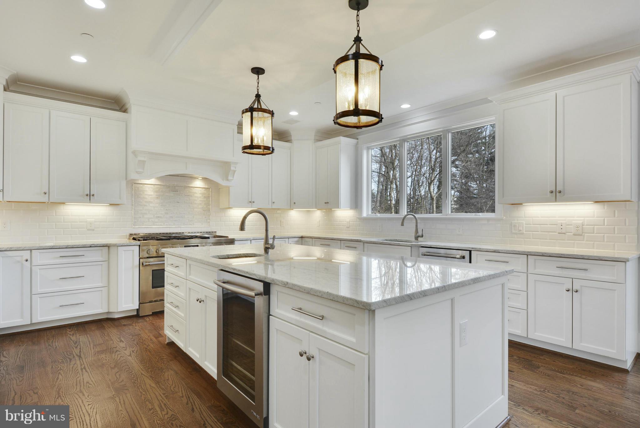 COLUMBIA FOREST - Residential