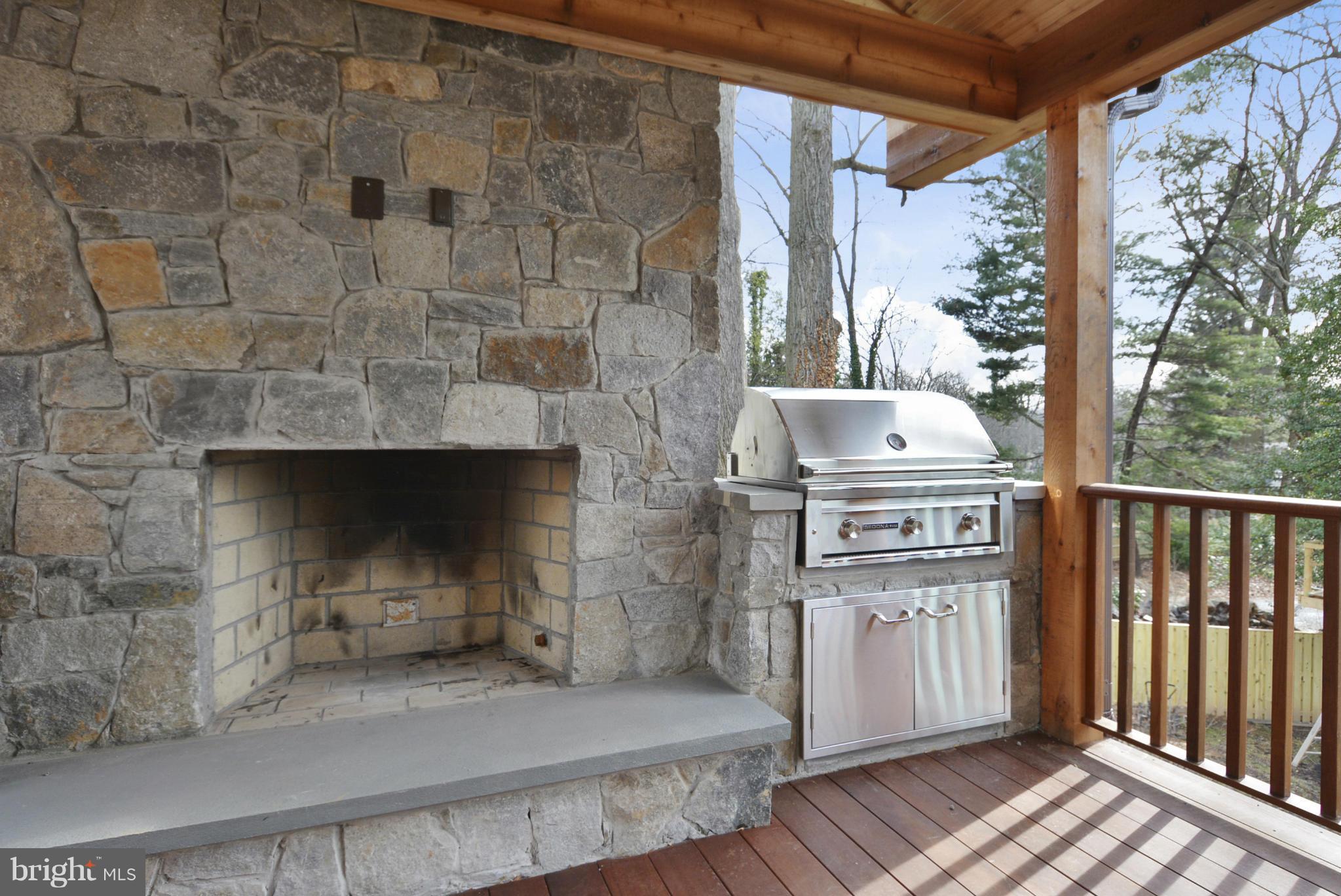 COLUMBIA FOREST - Residential