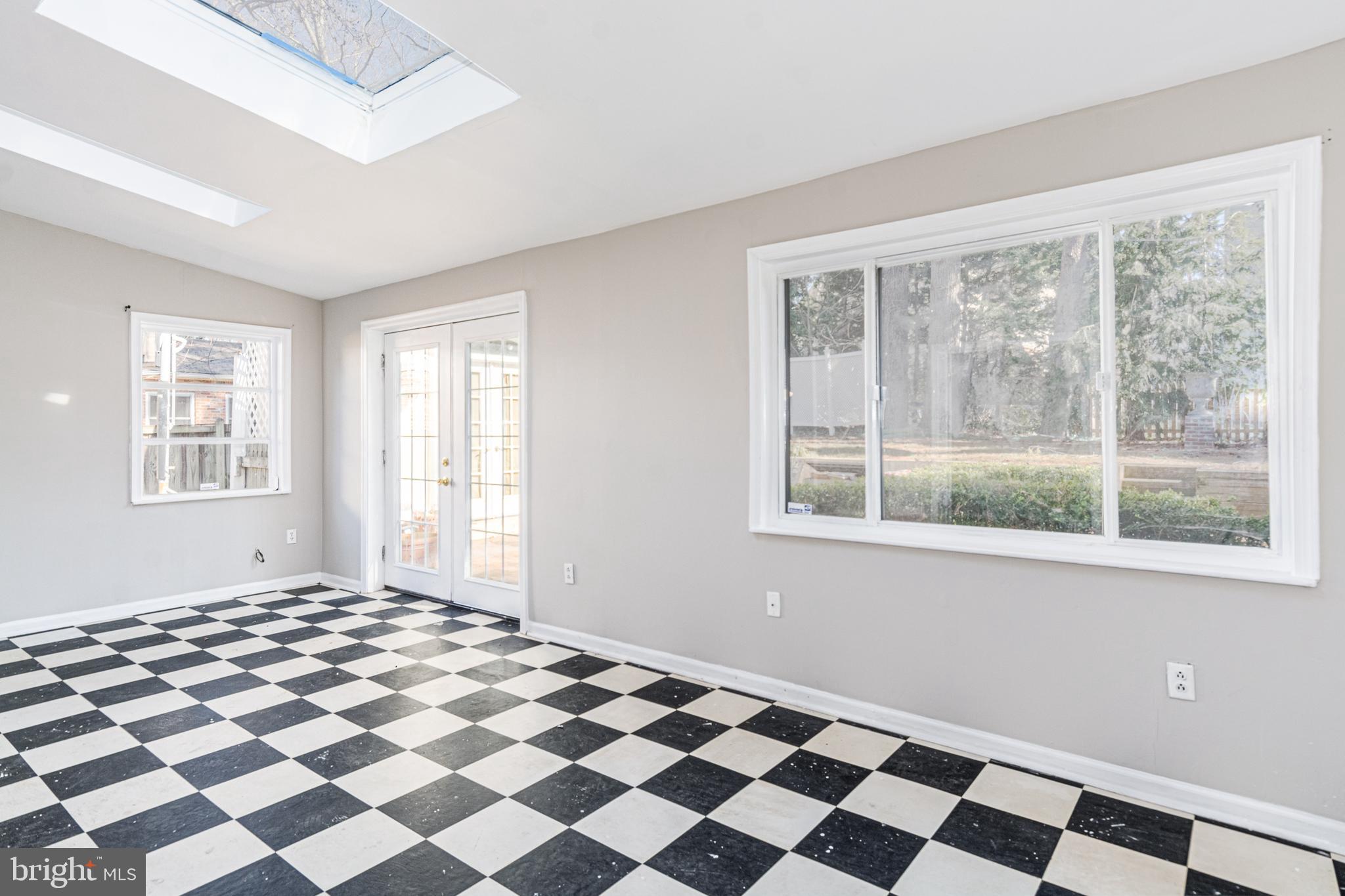 ALTA VISTA TERRACE - Residential