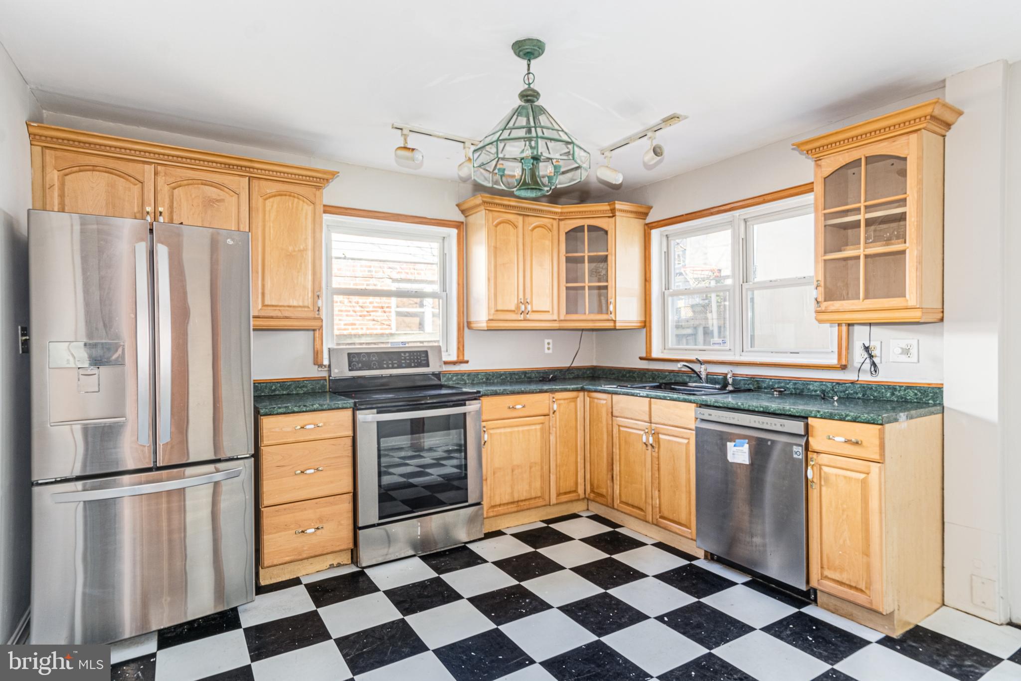 ALTA VISTA TERRACE - Residential