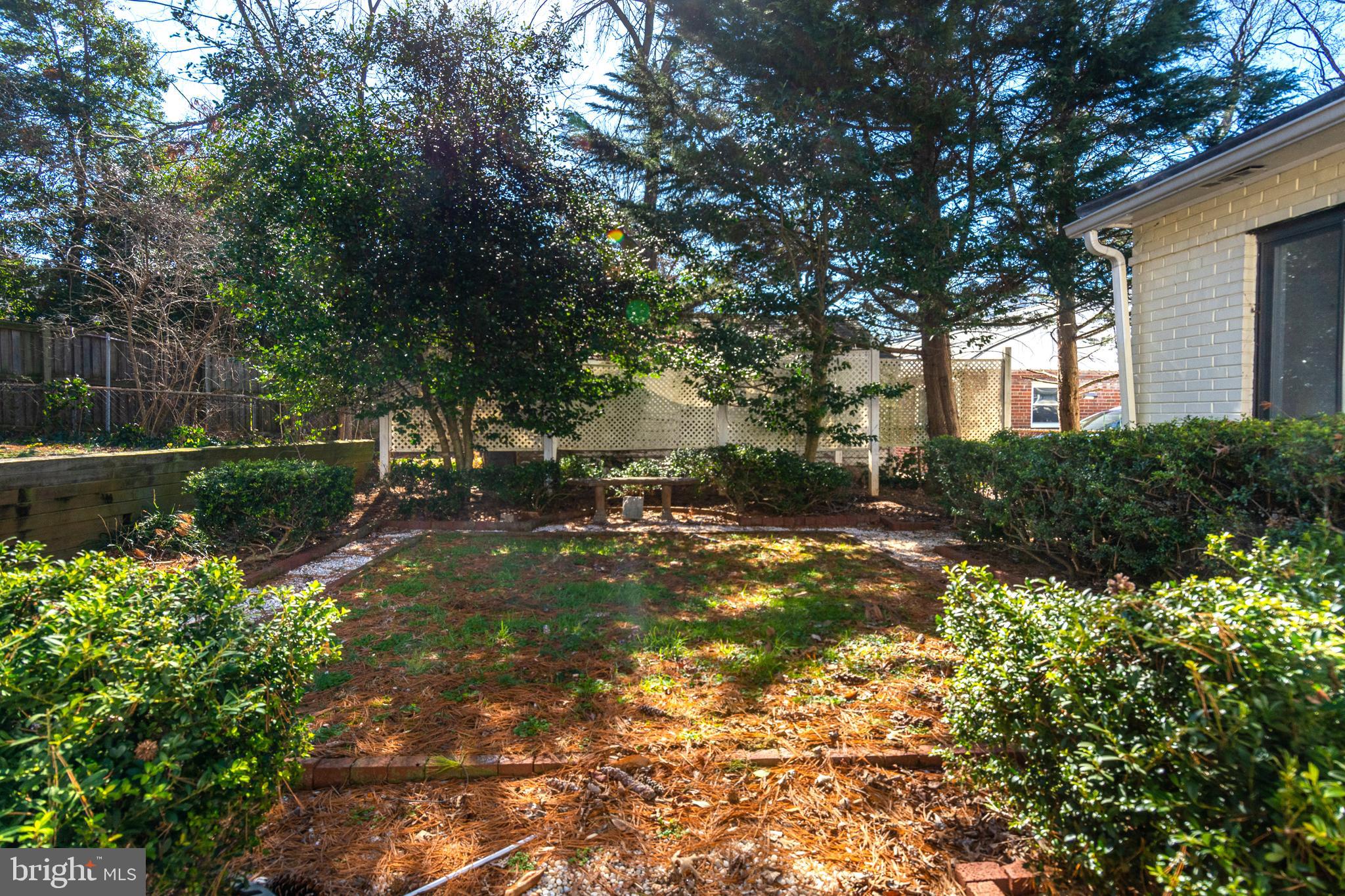 ALTA VISTA TERRACE - Residential