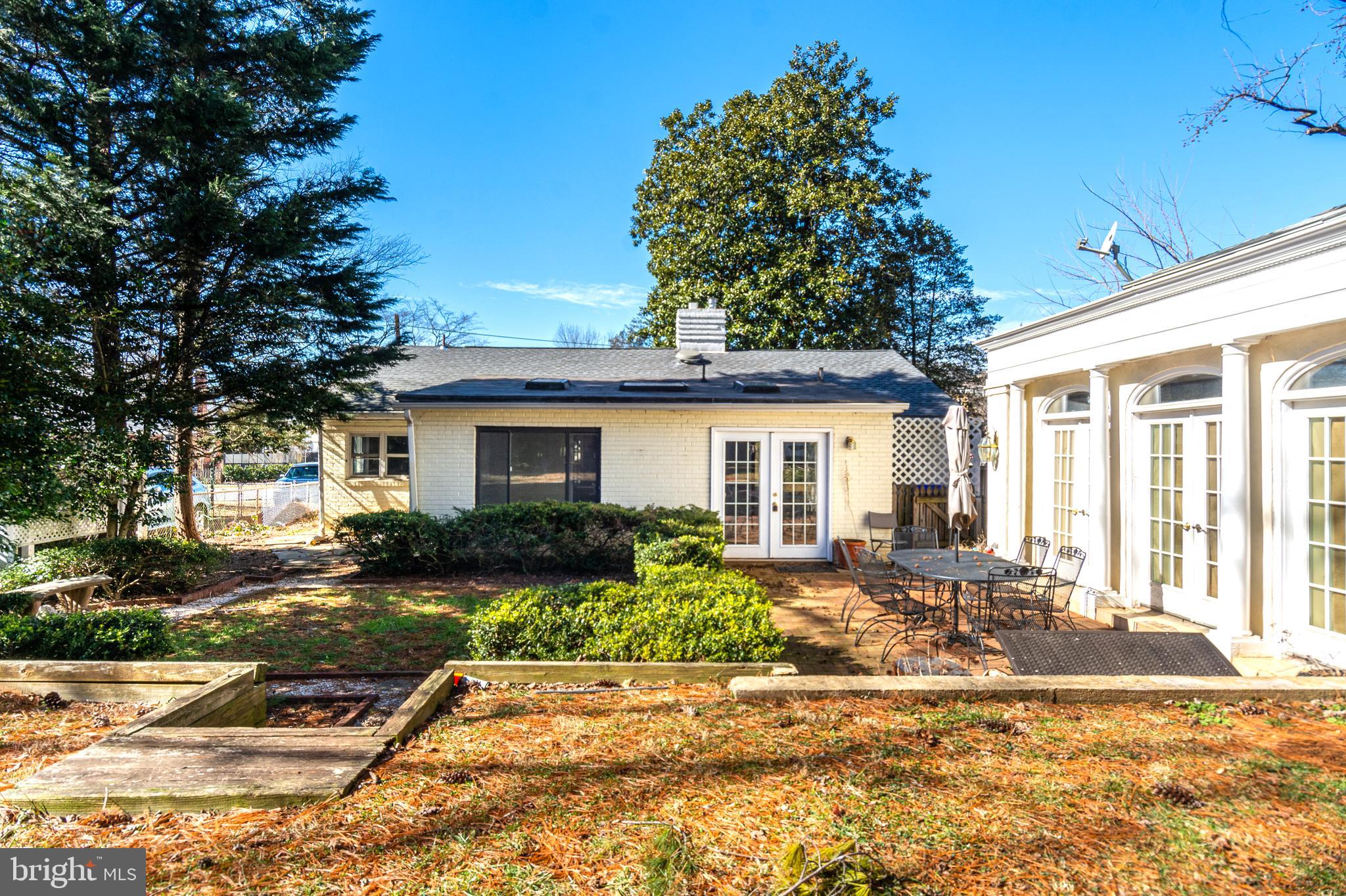 ALTA VISTA TERRACE - Residential