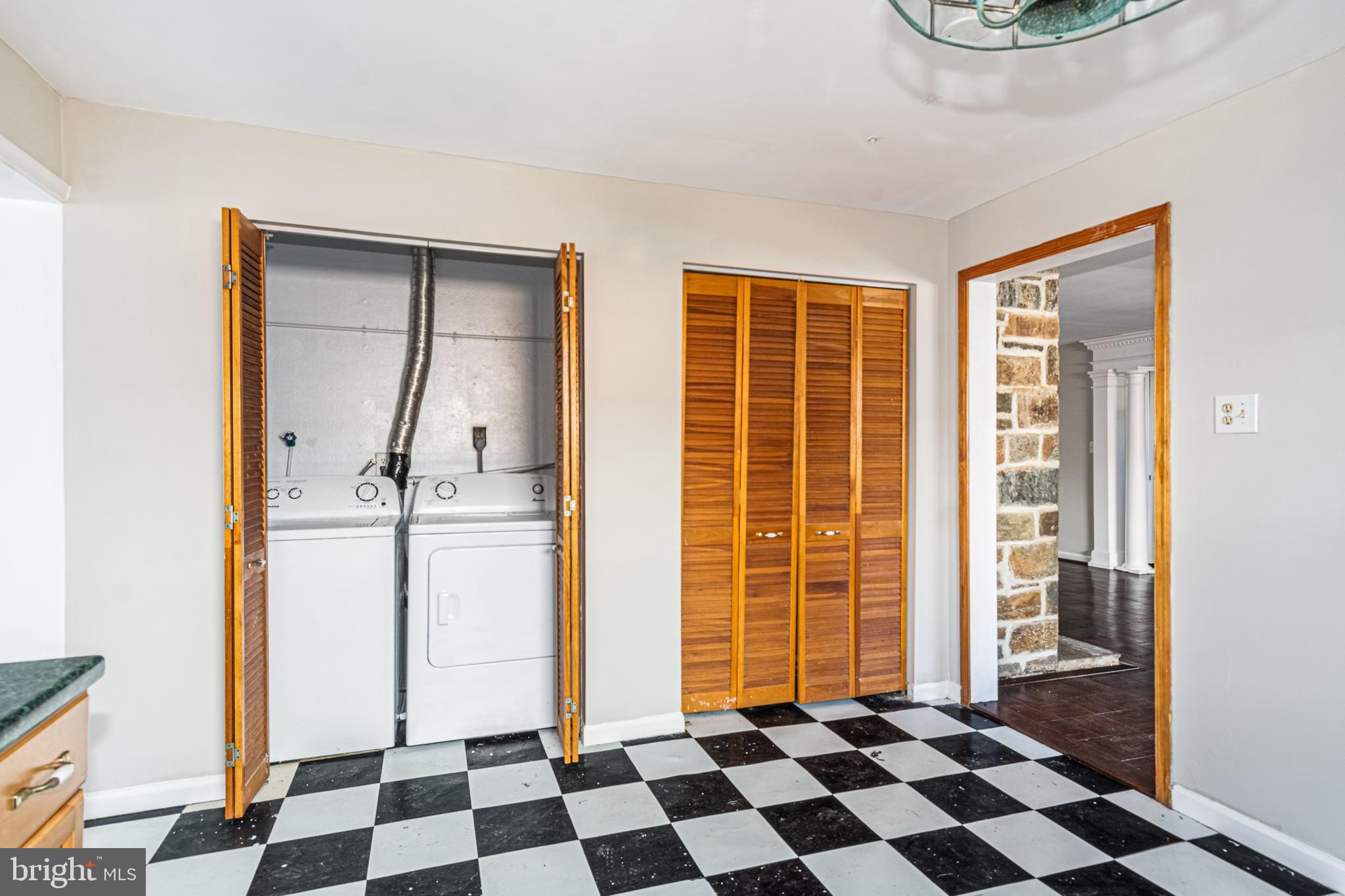 ALTA VISTA TERRACE - Residential