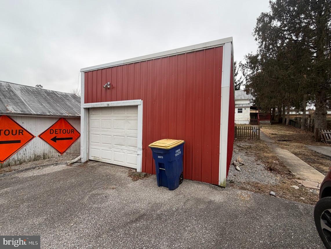 120 S LANDVALE STREET