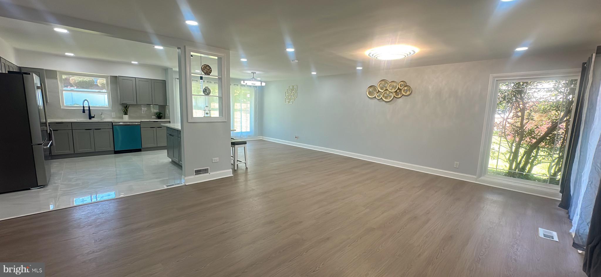 ABINGTON - Residential
