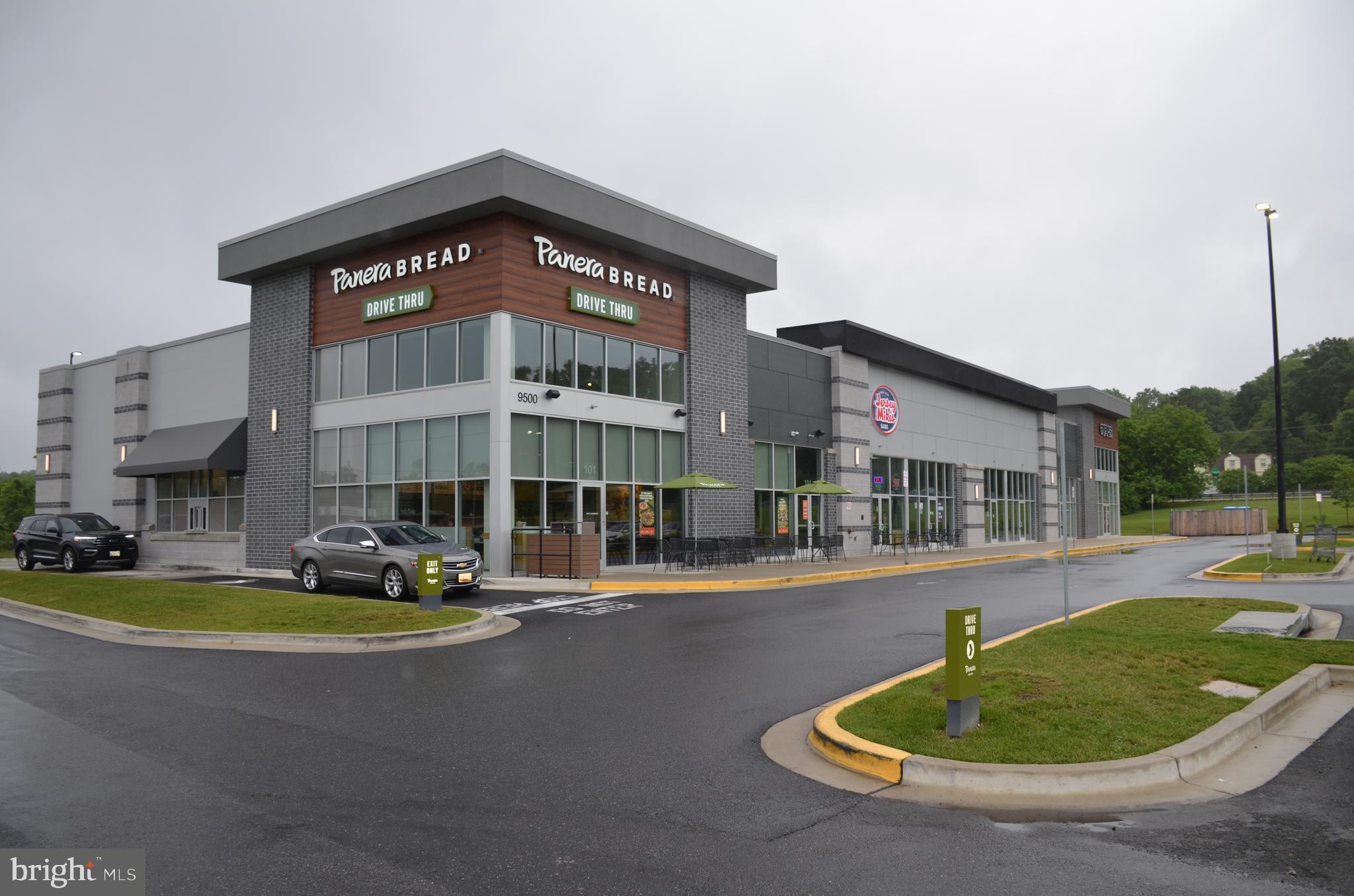 DEVON HILLS - Residential Lease