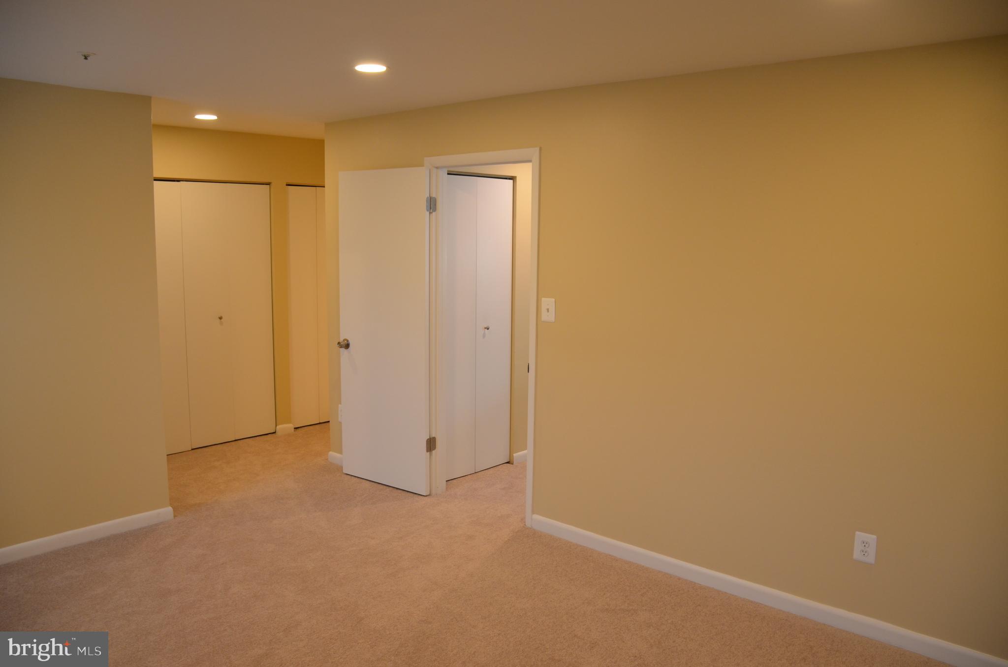 DEVON HILLS - Residential Lease